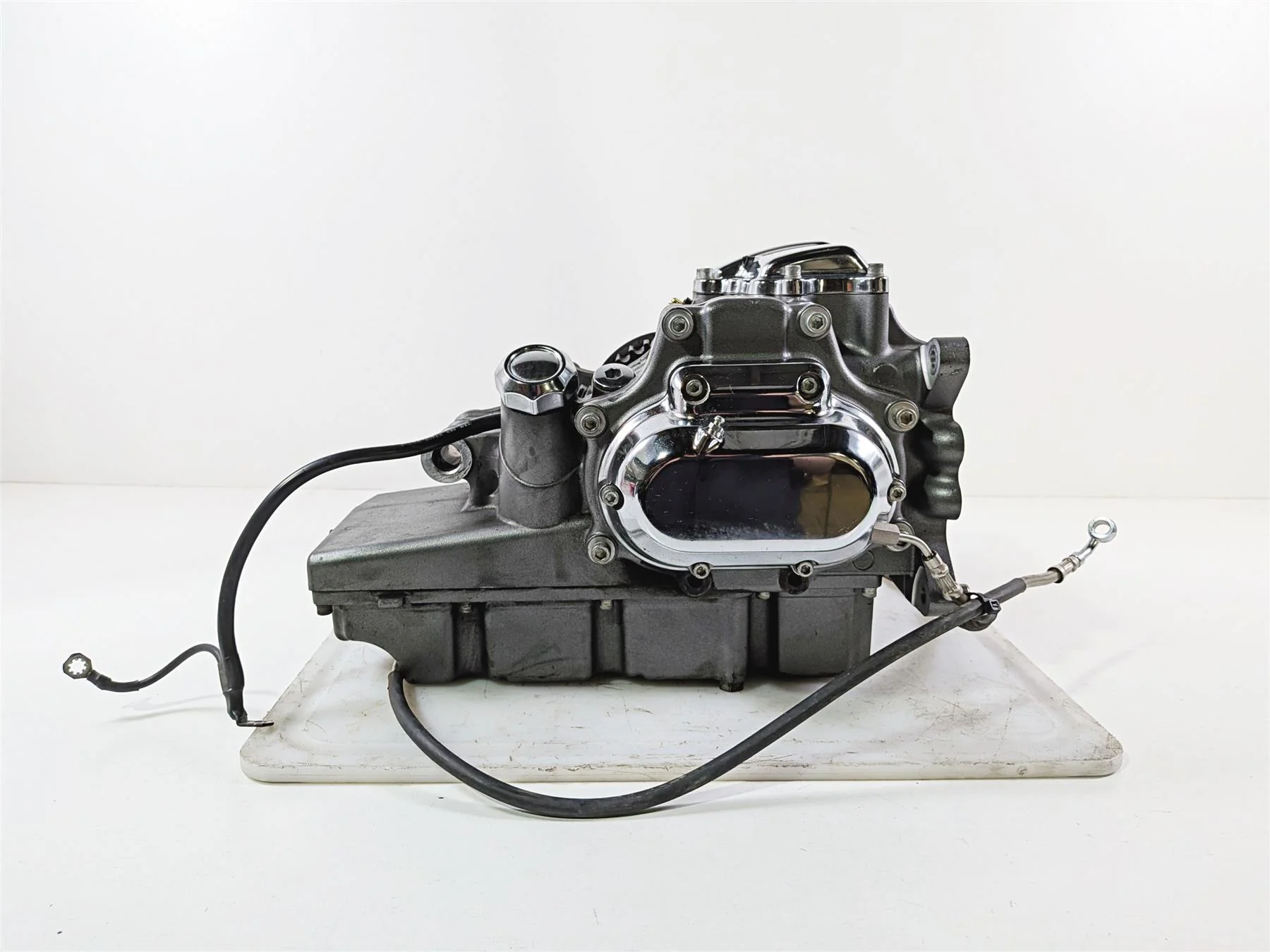 2011 Harley Touring FLHTCU CVO Electra Glide 6 Sp Transmission Gear Box 33203-10 - Image 2