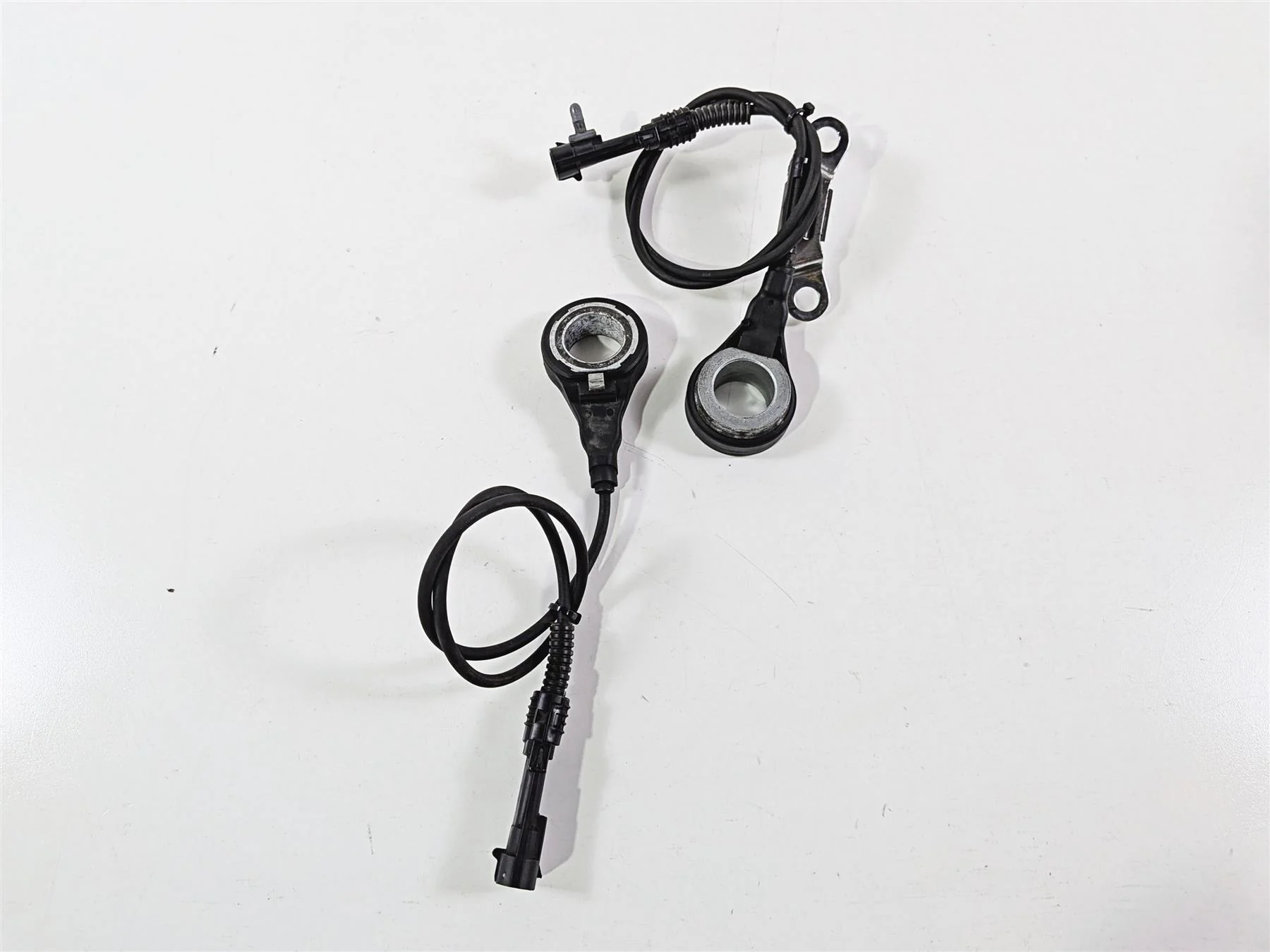 2011 Harley Touring FLHTCU CVO Electra Glide Abs Wheel Sensor Set 40614-08 - Image 7