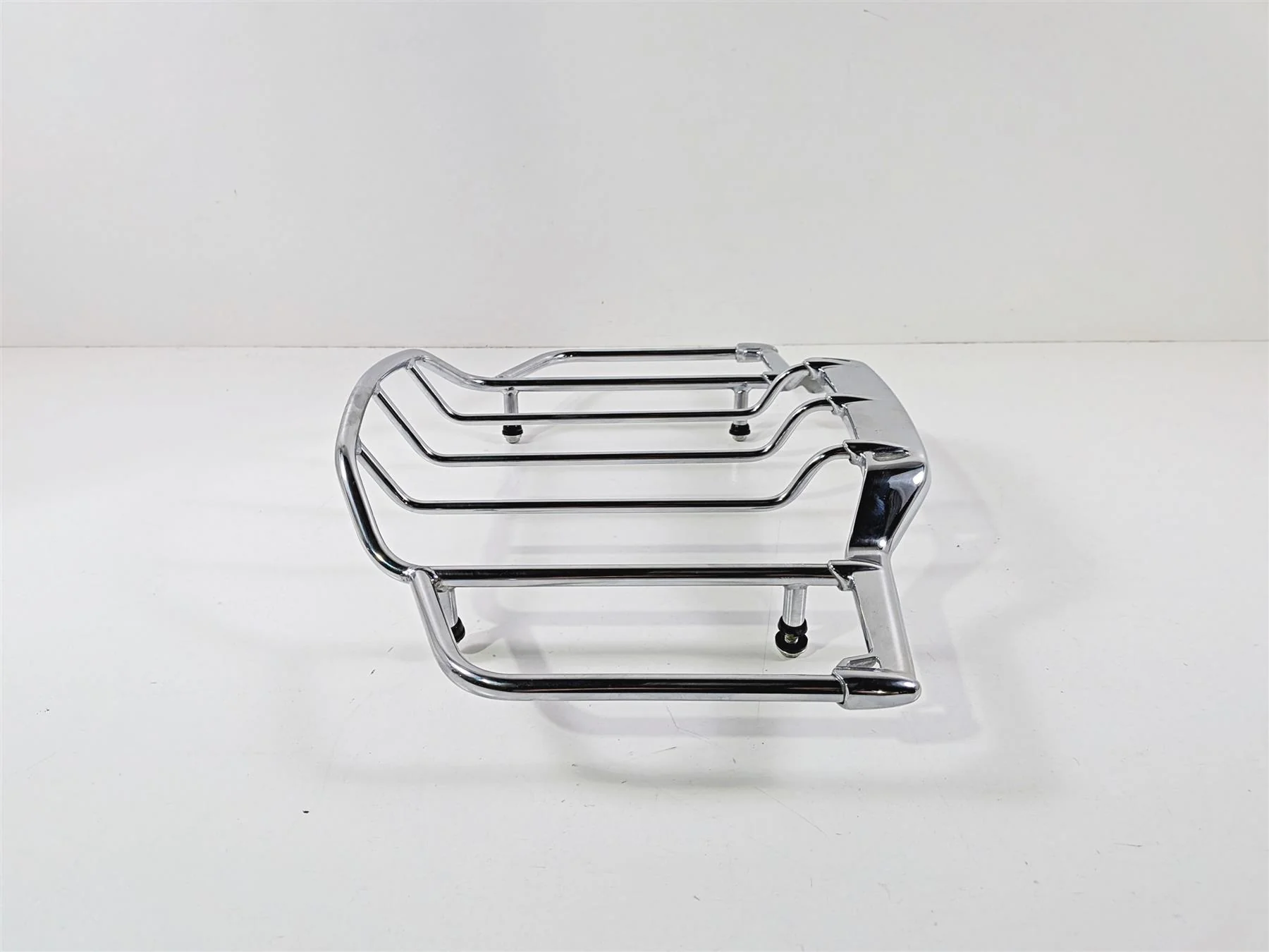 2011 Harley Touring FLHTCU CVO Electra Glide Air Wing Luggage Rack 79179-08 - Image 4