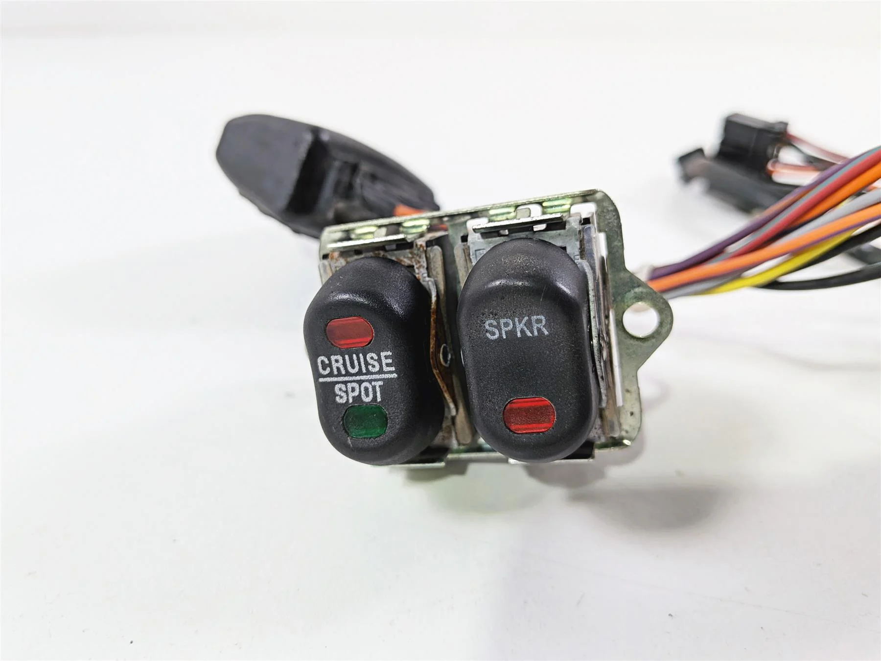 2011 Harley Touring FLHTCU CVO Electra Glide Auxiliary Switch Set 70290-07 - Image 7