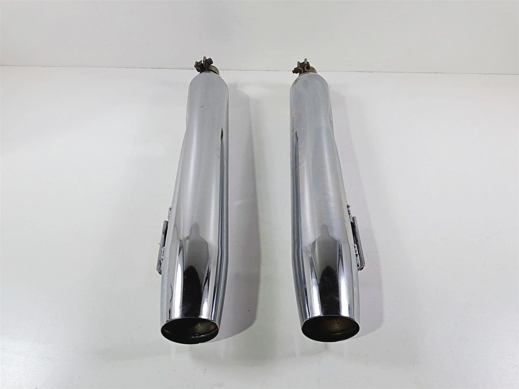 2011 Harley Touring FLHTCU CVO Electra Glide Exhaust Pipe Muffler Set 65538-09 - Image 14