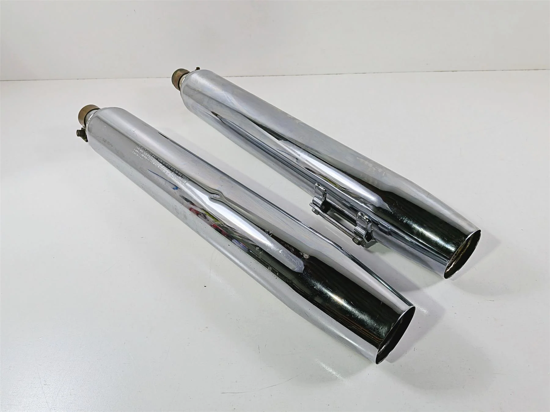 2011 Harley Touring FLHTCU CVO Electra Glide Exhaust Pipe Muffler Set 65538-09 - Image 16
