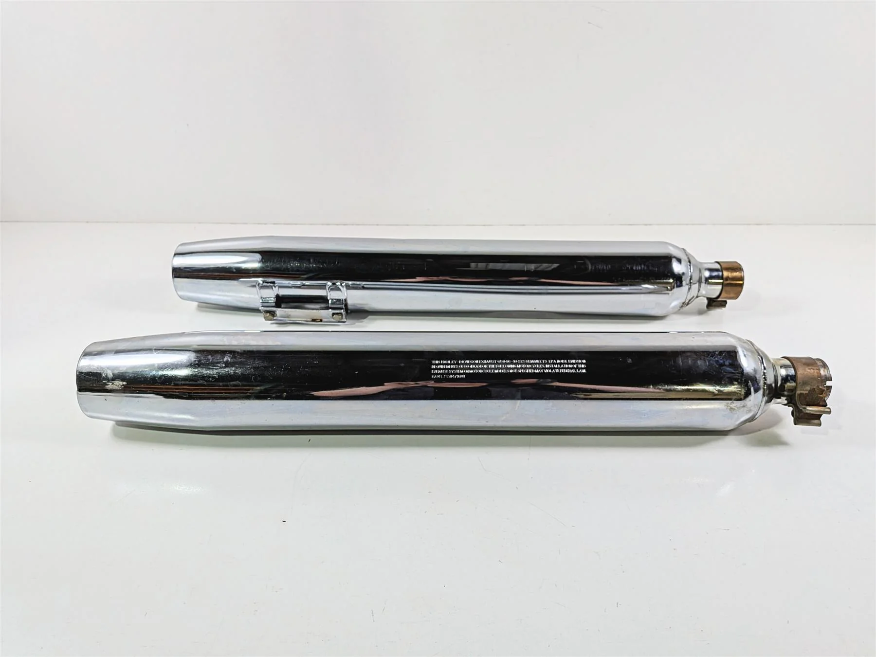2011 Harley Touring FLHTCU CVO Electra Glide Exhaust Pipe Muffler Set 65538-09 - Image 4