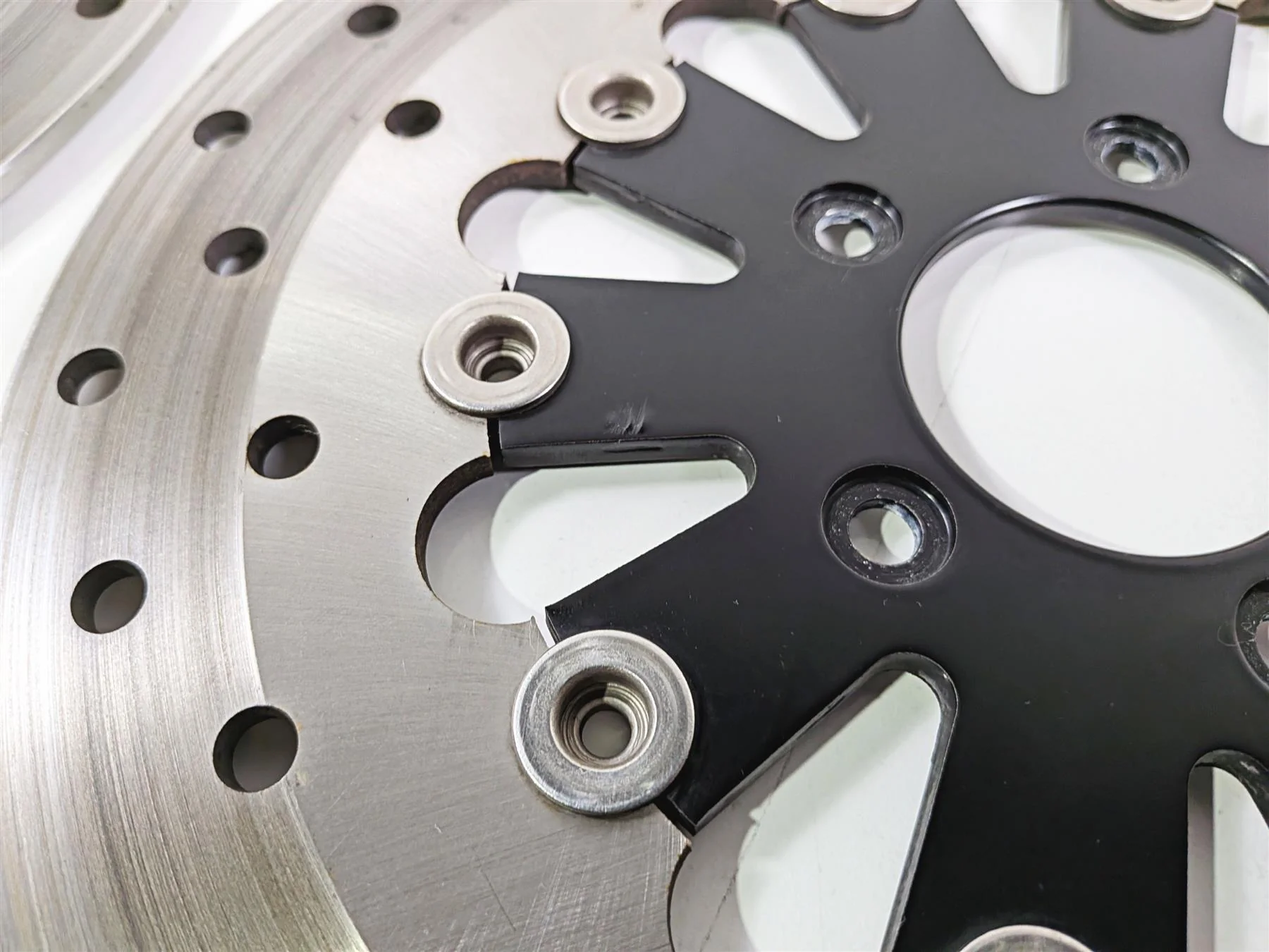 2011 Harley Touring FLHTCU CVO Electra Glide Front Brake Rotors 4.8mm 44973-10 - Image 7