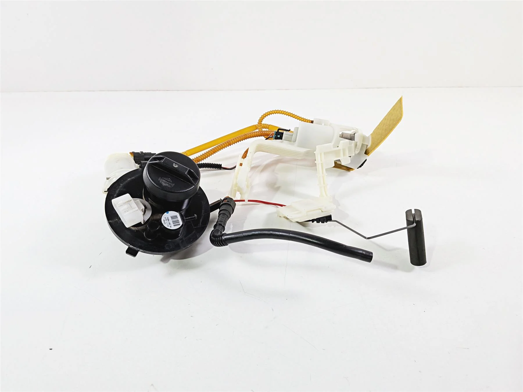 2011 Harley Touring FLHTCU CVO Electra Glide Fuel Gas Petrol Pump 75069-08C - Image 3