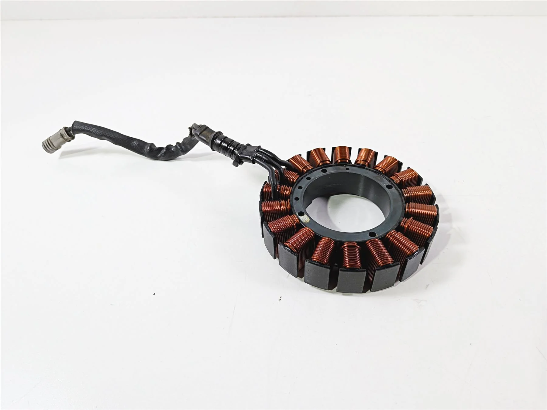 2011 Harley Touring FLHTCU CVO Electra Glide Ignition Stator Alternator 29987-06 - Image 12