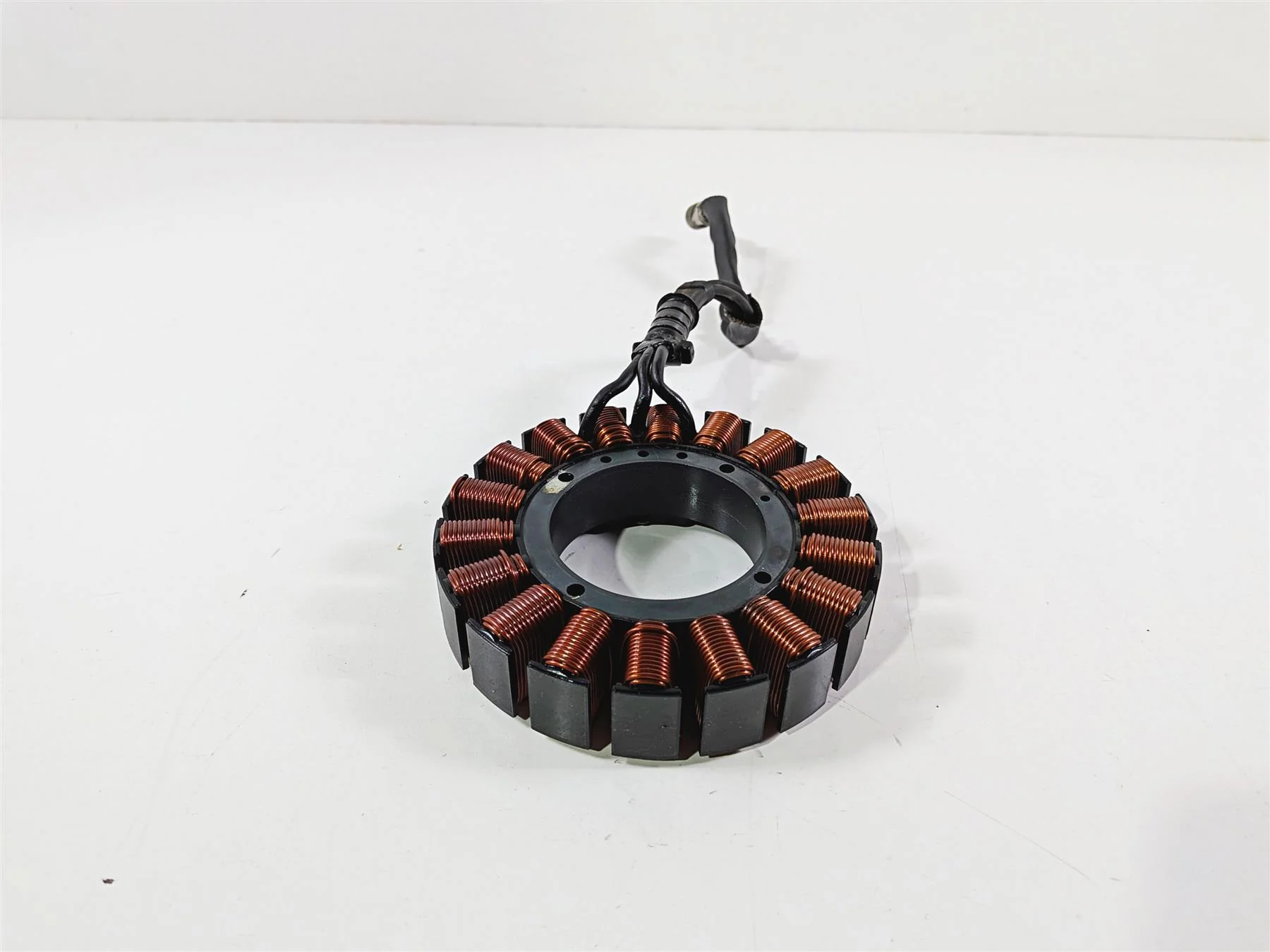 2011 Harley Touring FLHTCU CVO Electra Glide Ignition Stator Alternator 29987-06 - Image 7