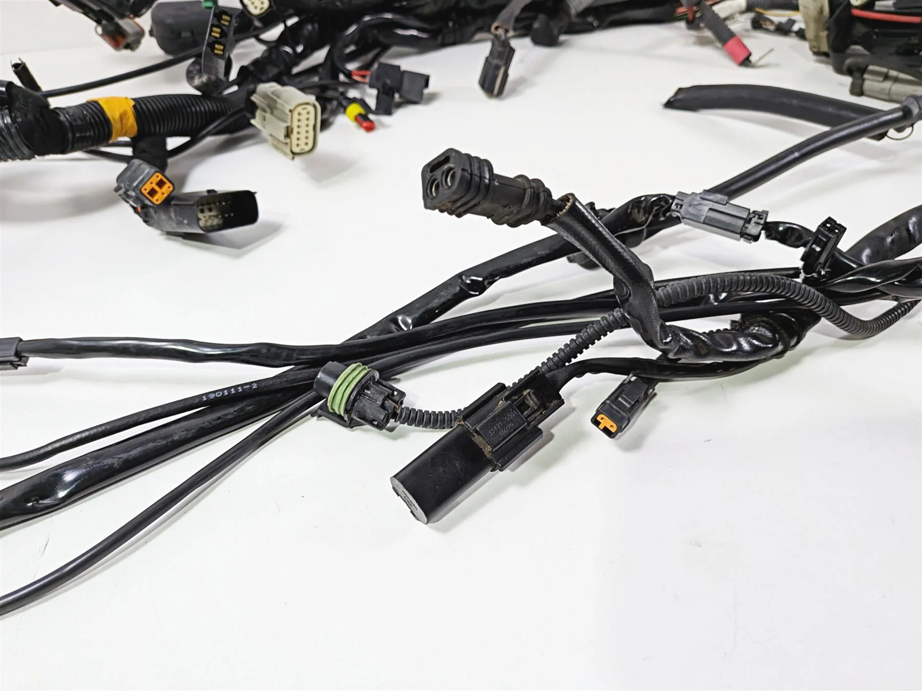 2011 Harley Touring FLHTCU CVO Electra Glide Main Wiring Harness Loom 69200055 - Image 3