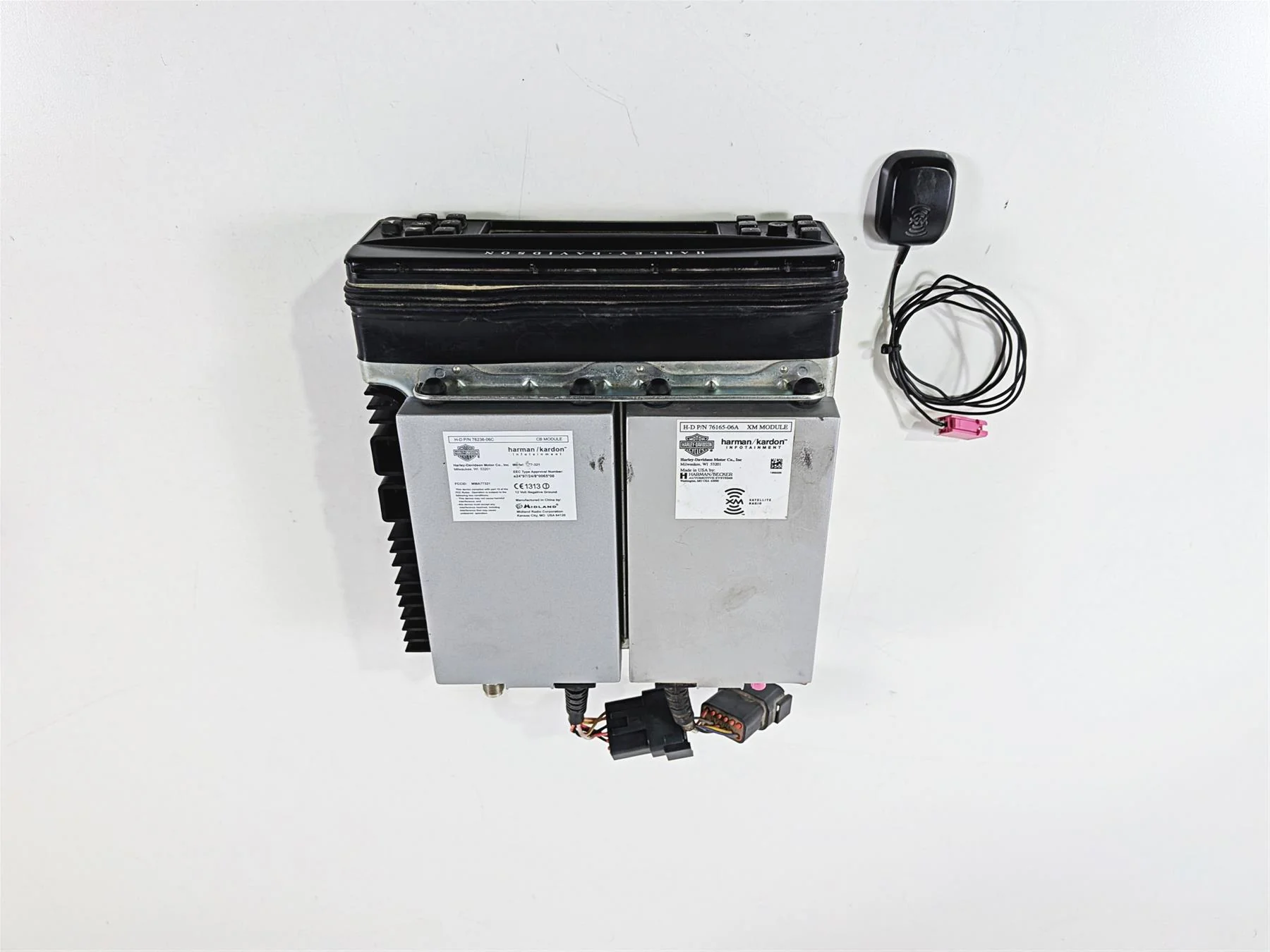2011 Harley Touring FLHTCU CVO Electra Glide Radio & Cb + Xm Module 76160-06 - Image 16