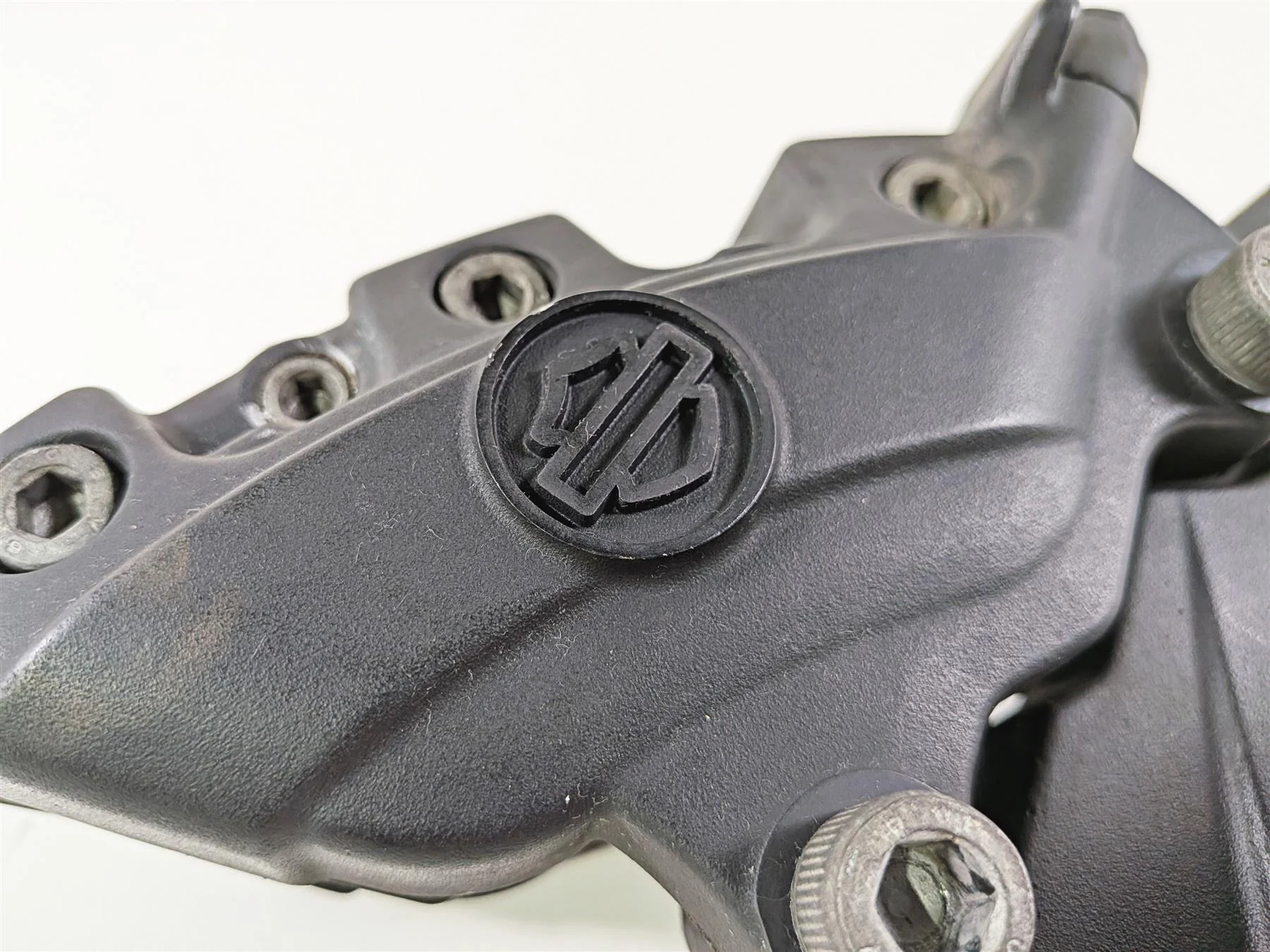 2011 Harley Touring FLHTCU CVO Electra Glide Rear Brake Caliper 44080-08C - Image 12