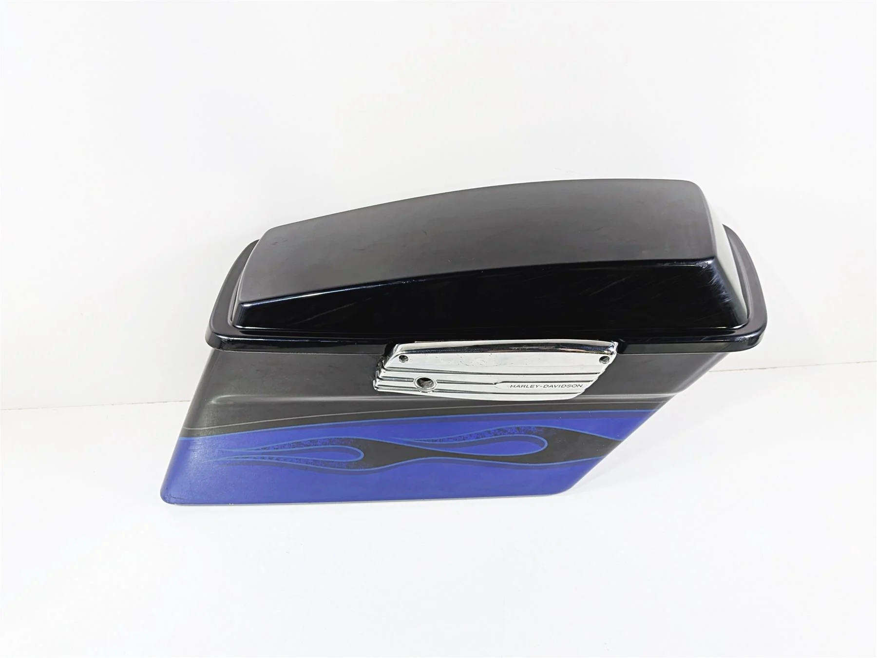 2011 Harley Touring FLHTCU CVO Electra Glide Right Saddlebag 91171-07 - Image 20