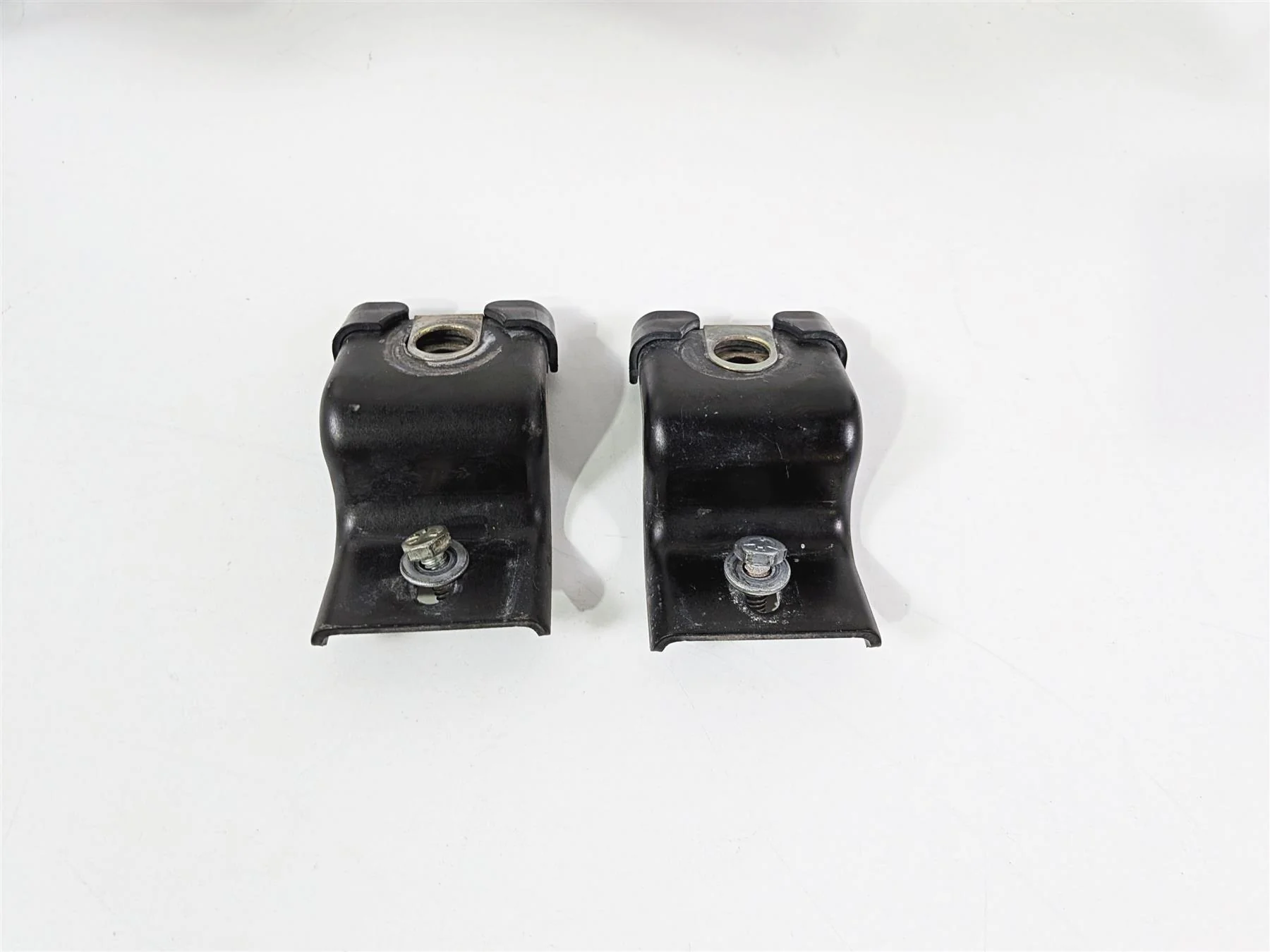 2011 Harley Touring FLHTCU CVO Electra Glide Saddlebag Guard Rail Set 49176-09 - Image 3