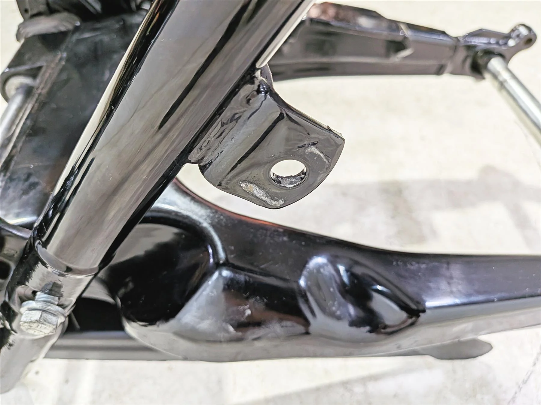 2011 Harley Touring FLHTCU CVO Electra Glide Straight Frame Chassis With Texas Salvage Title 47900-11 - Image 11