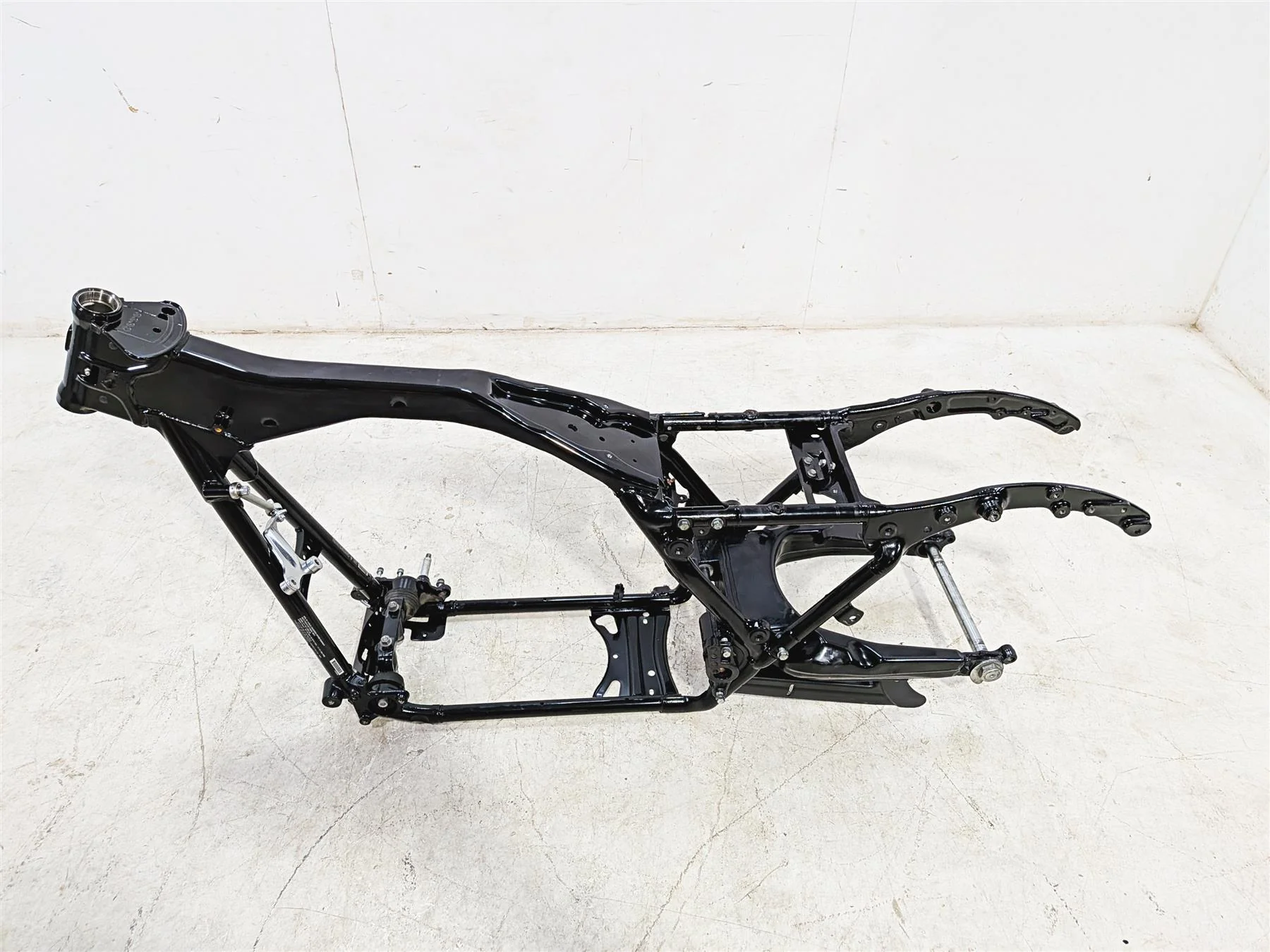 2011 Harley Touring FLHTCU CVO Electra Glide Straight Frame Chassis With Texas Salvage Title 47900-11 - Image 13