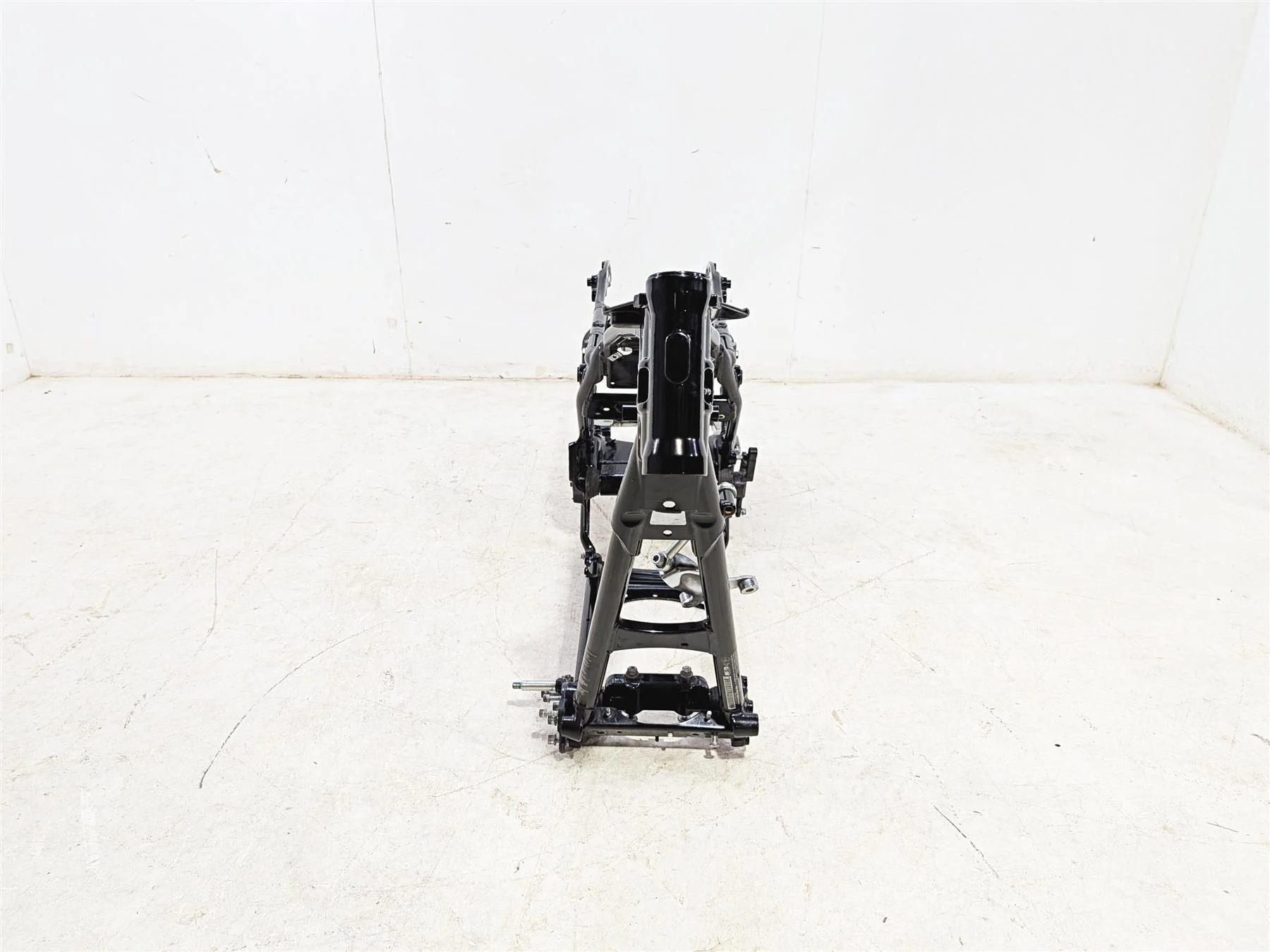 2011 Harley Touring FLHTCU CVO Electra Glide Straight Frame Chassis With Texas Salvage Title 47900-11 - Image 16