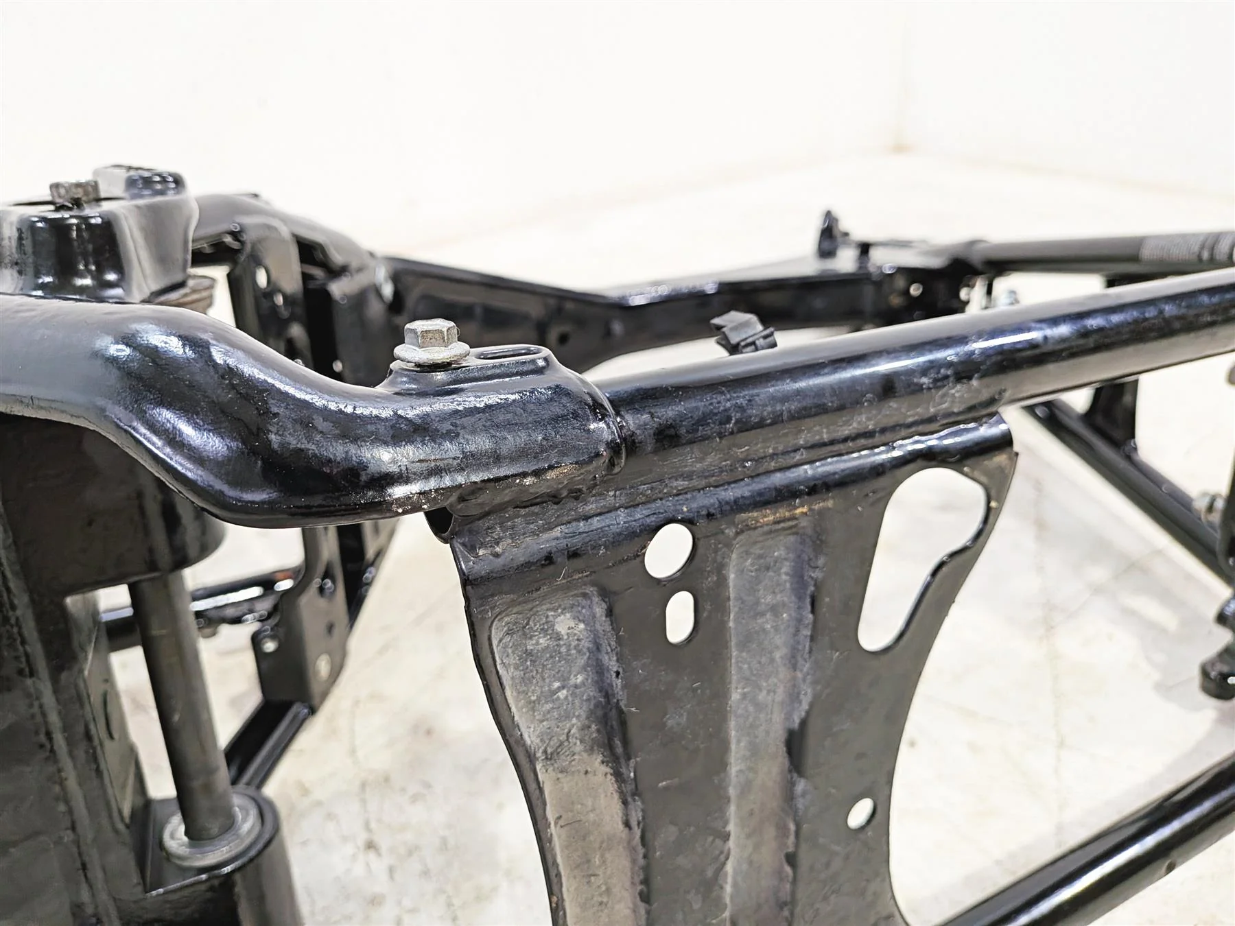 2011 Harley Touring FLHTCU CVO Electra Glide Straight Frame Chassis With Texas Salvage Title 47900-11 - Image 7