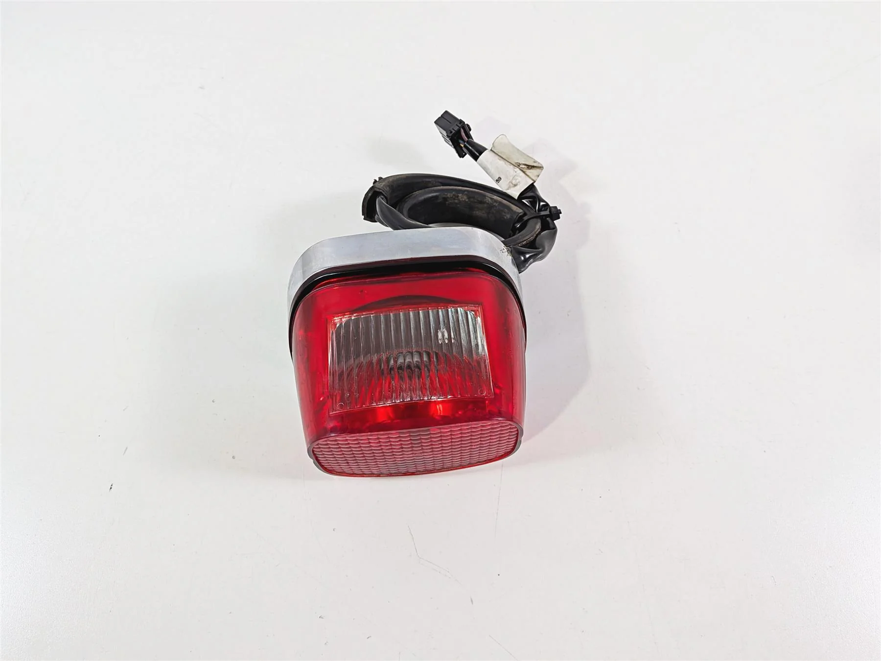 2011 Harley Touring FLHTCU CVO Electra Glide Taillight Tail Light Lamp 68369-03