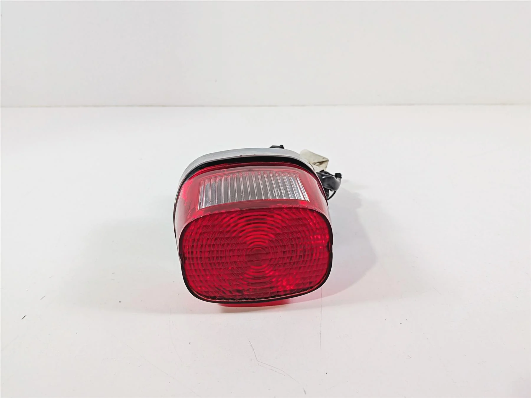 2011 Harley Touring FLHTCU CVO Electra Glide Taillight Tail Light Lamp 68369-03 - Image 2