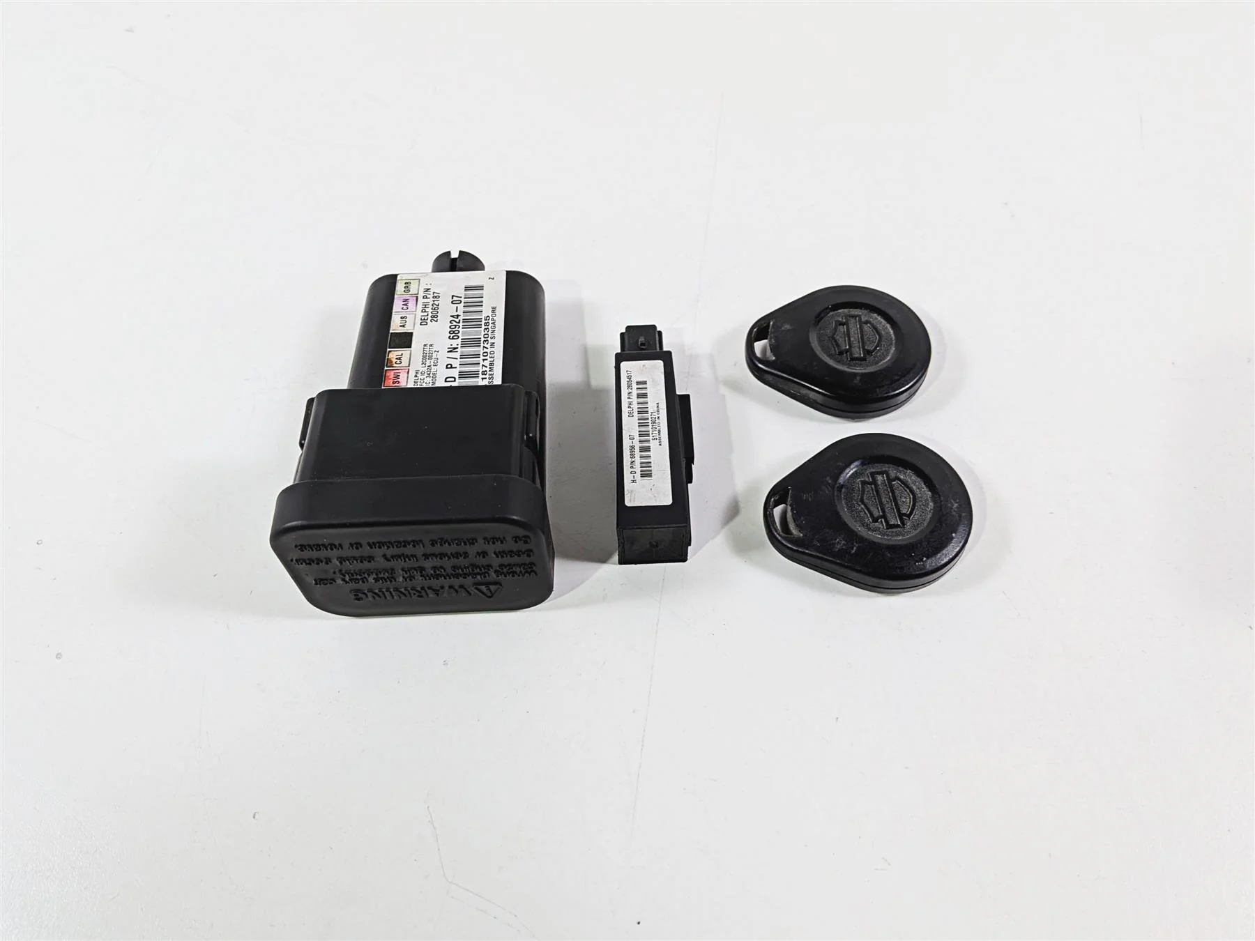 2011 Harley Touring FLHTCU CVO Electra Glide Tssm Module Fob & Antenna 68924-07 - Image 6