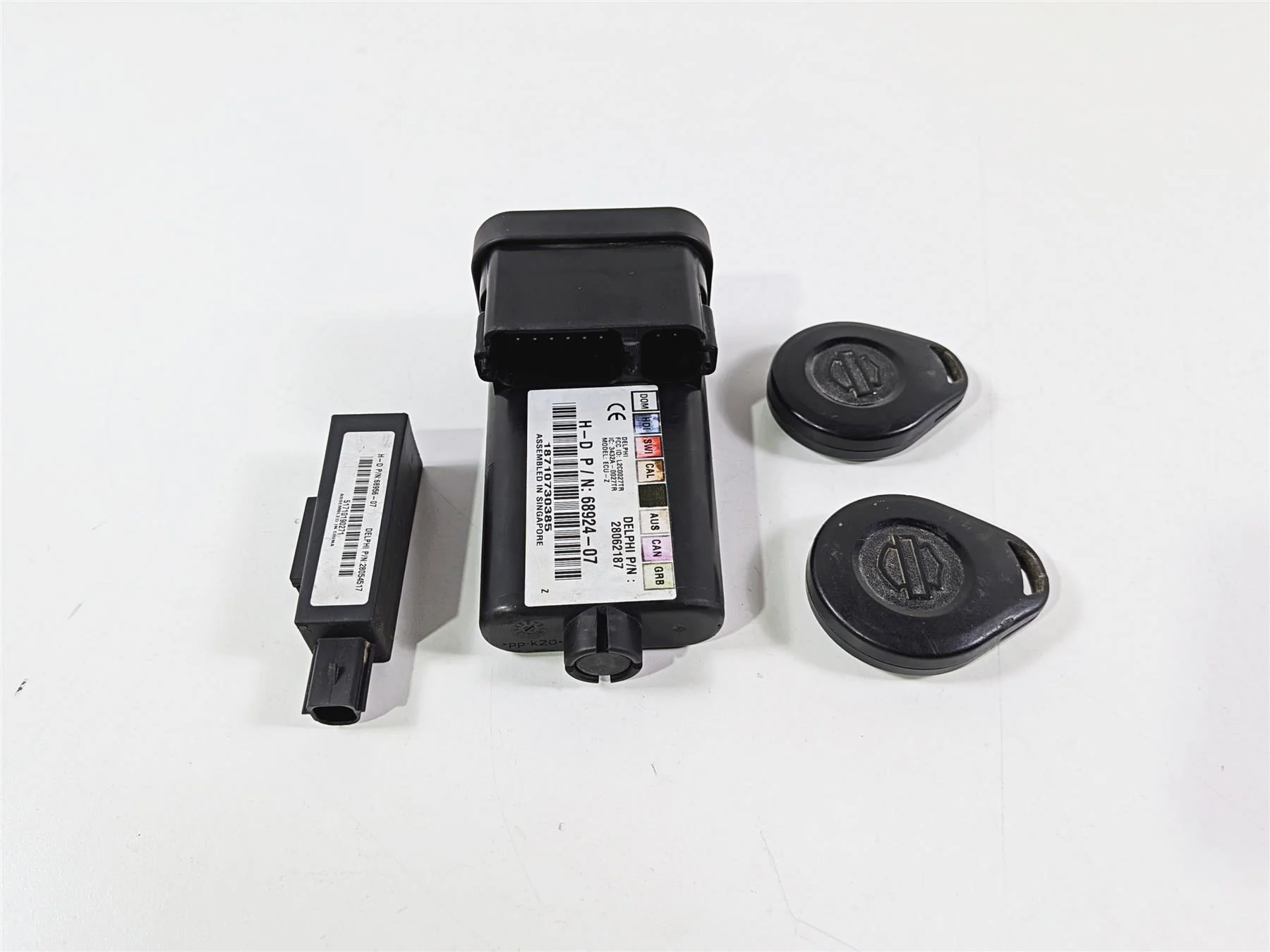 2011 Harley Touring FLHTCU CVO Electra Glide Tssm Module Fob & Antenna 68924-07 - Image 8