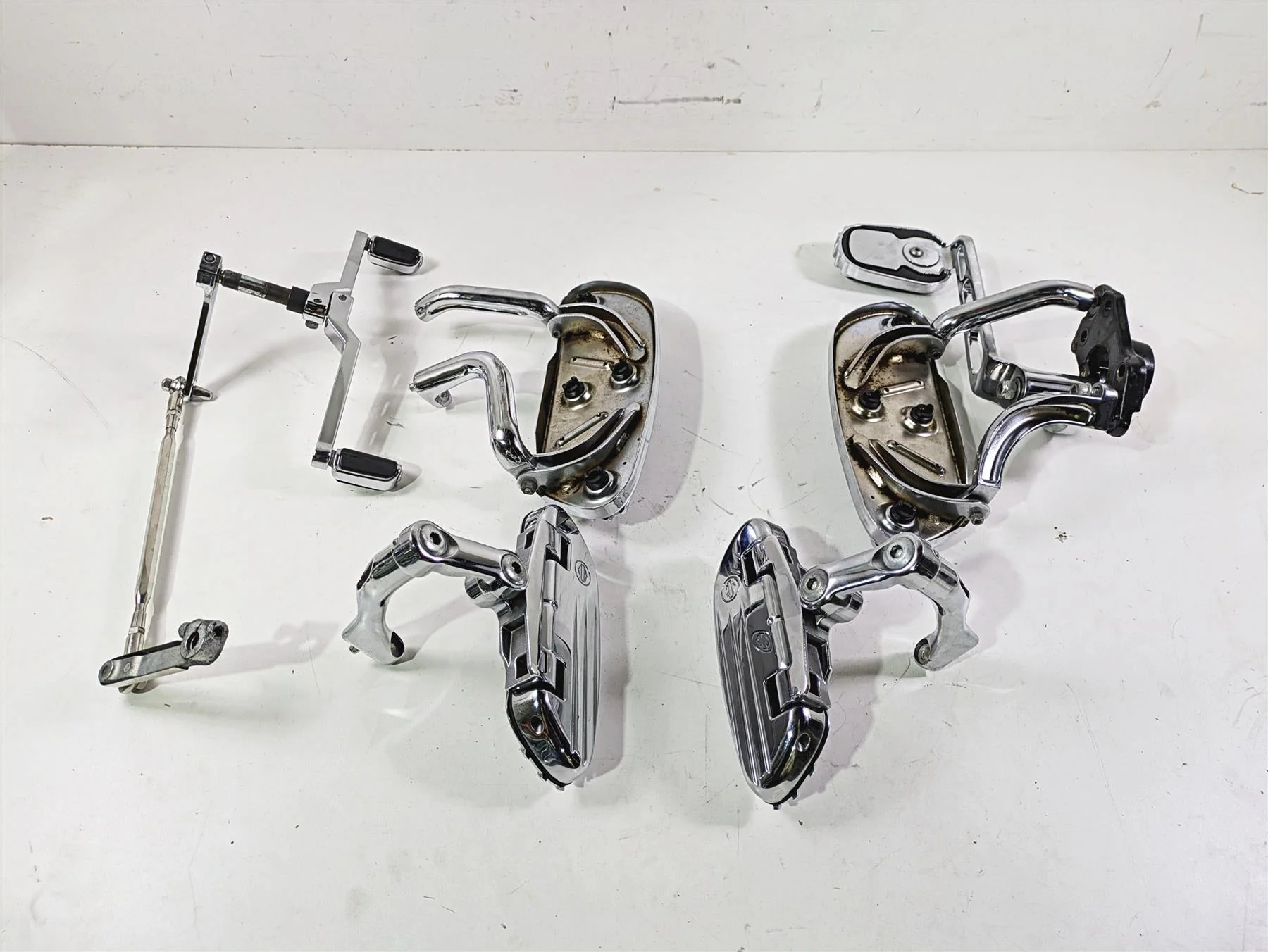 2011 Harley Touring FLHTCUSE CVO E-Glide Chrome Full Floor Board Set 51499-09A - Image 10
