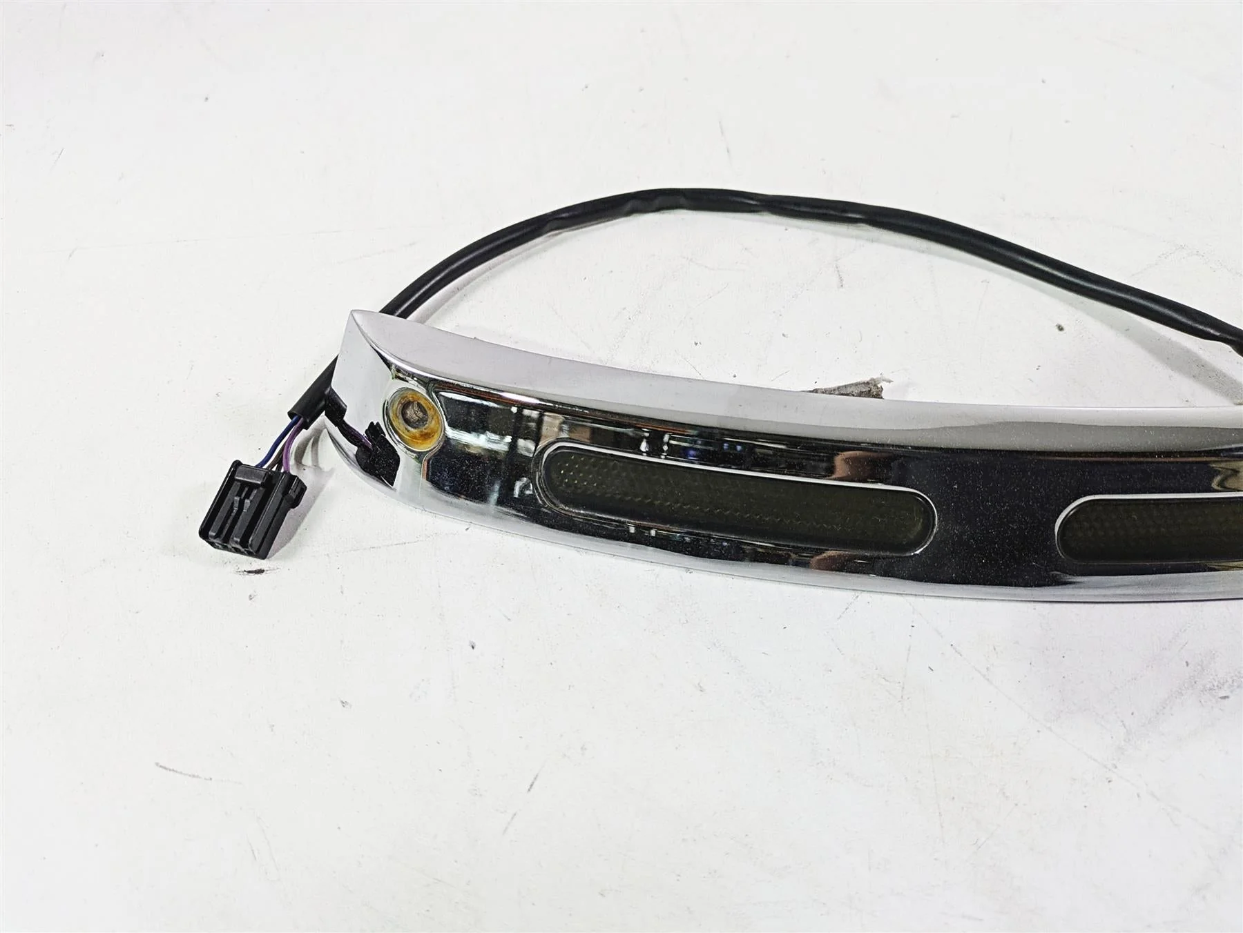 2011 Harley Touring FLHTCUSE CVO E-Glide Front Nose Fairing Running Light Trim - Image 9