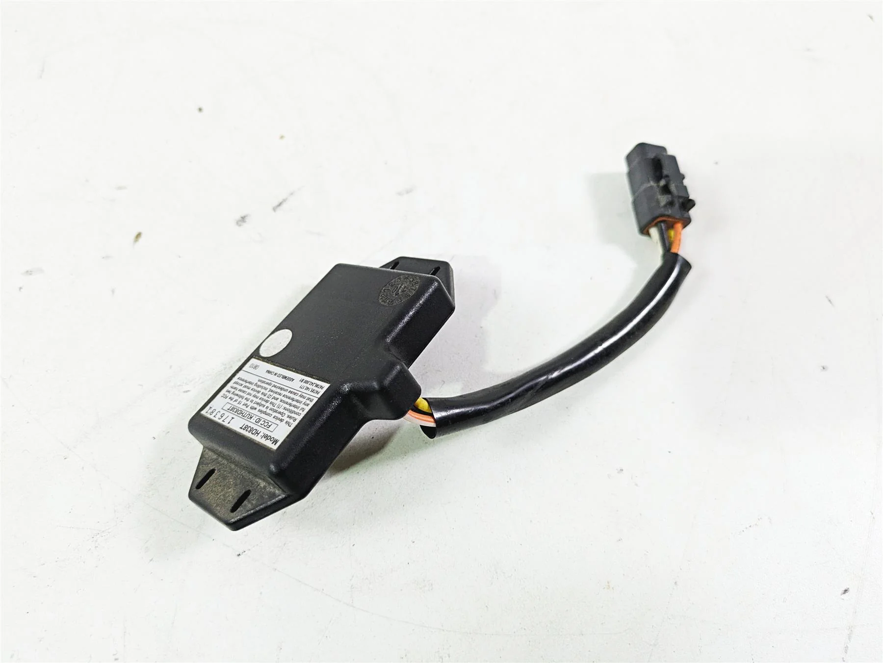 2011 Harley Touring FLHTCUSE CVO E-Glide Garage Door Transmitter 91561-01 HD838T - Image 11