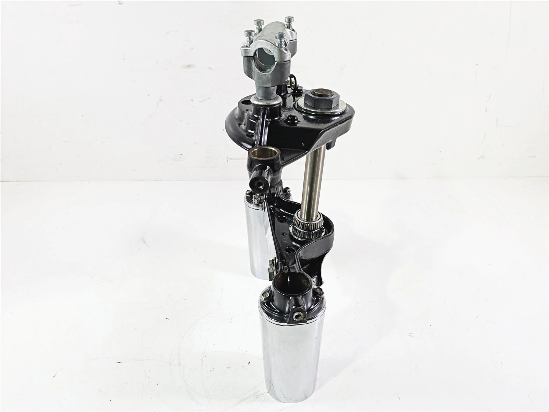 2011 Harley Touring FLHTCUSE CVO E-Glide Lower Upper Triple Tree Set 45446-09 - Image 2