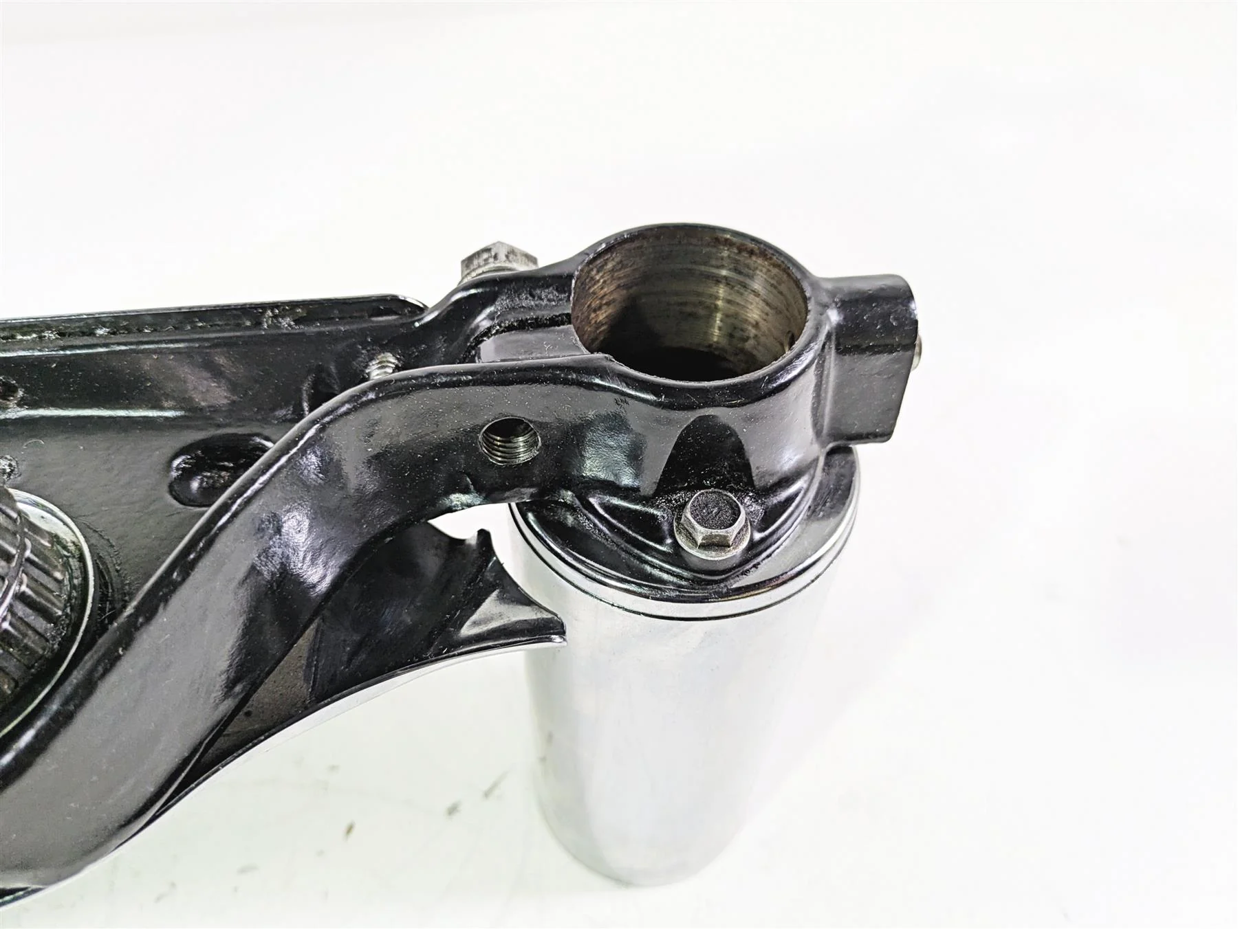 2011 Harley Touring FLHTCUSE CVO E-Glide Lower Upper Triple Tree Set 45446-09 - Image 6