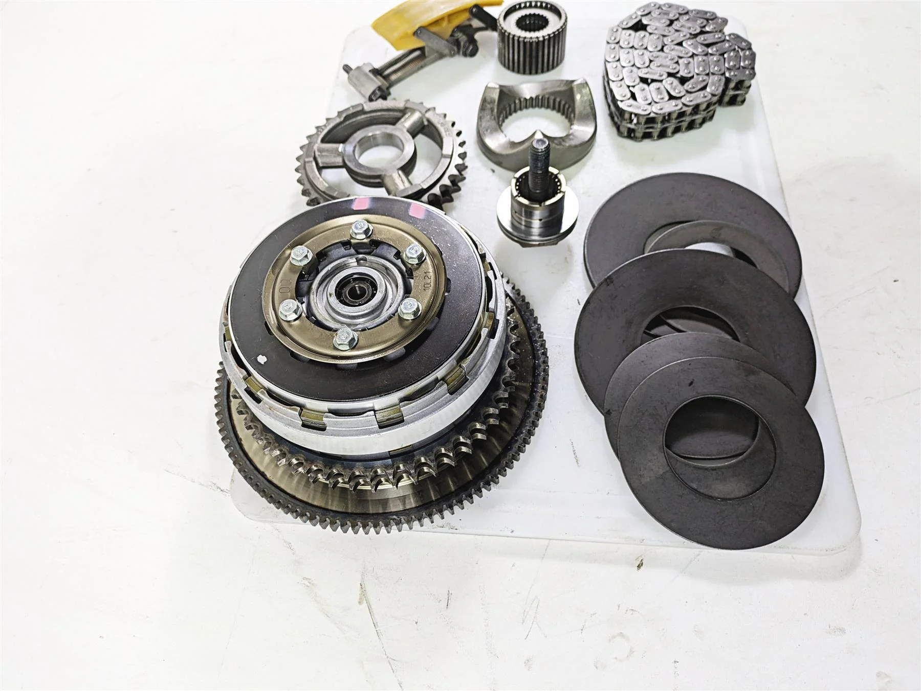 2011 Harley Touring FLHTCUSE CVO E-Glide Primary Drive Clutch Kit 37817-11 - Image 2