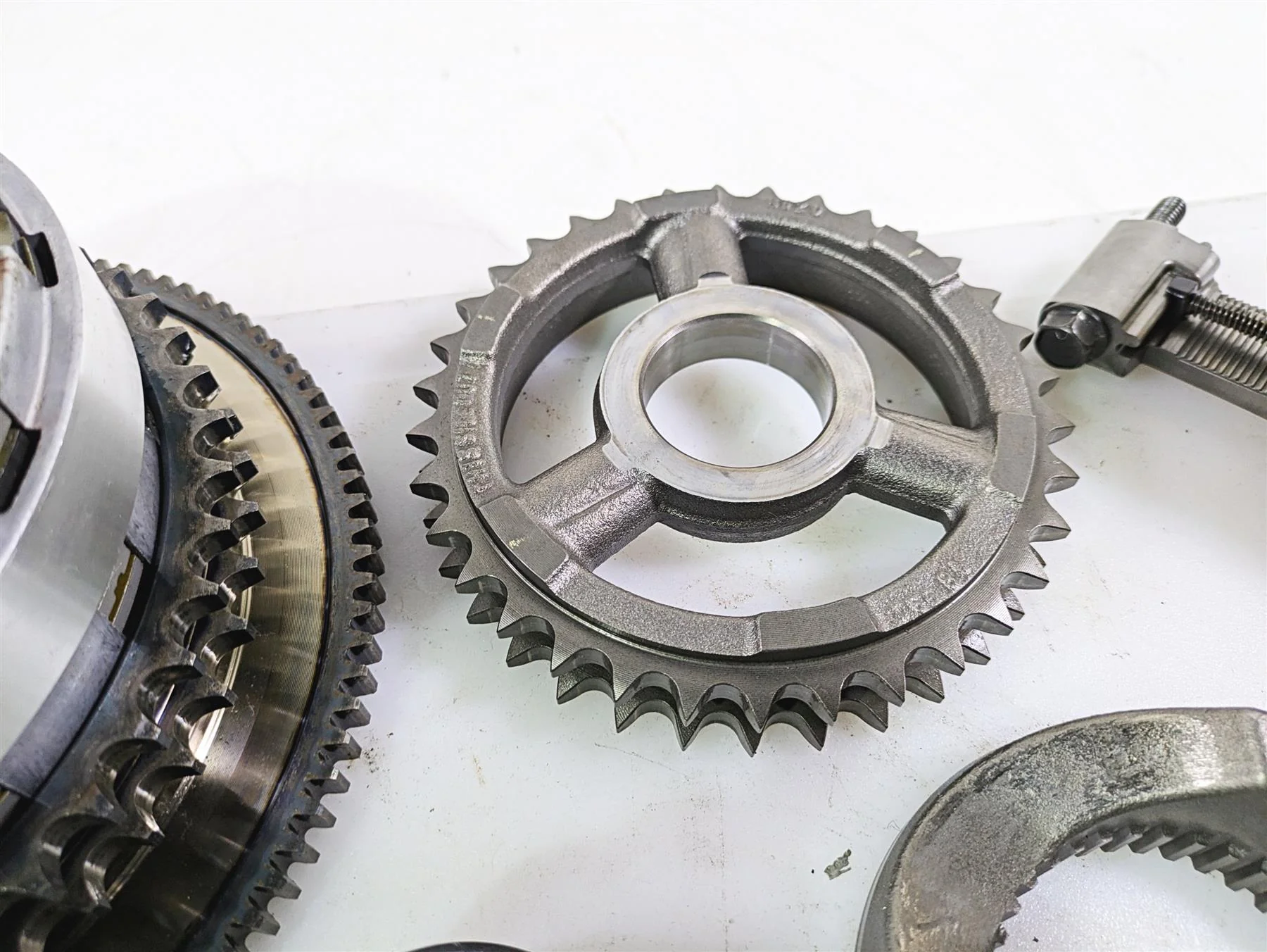 2011 Harley Touring FLHTCUSE CVO E-Glide Primary Drive Clutch Kit 37817-11 - Image 7