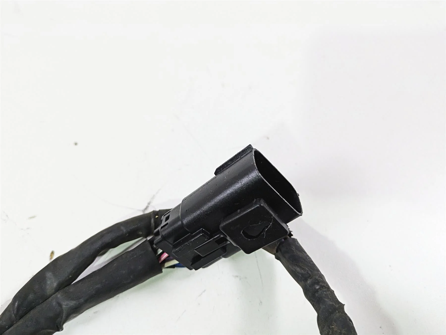 2011 Harley Touring FLHTCUSE CVO E-Glide Right Hand Control Switch 71684-06A - Image 11