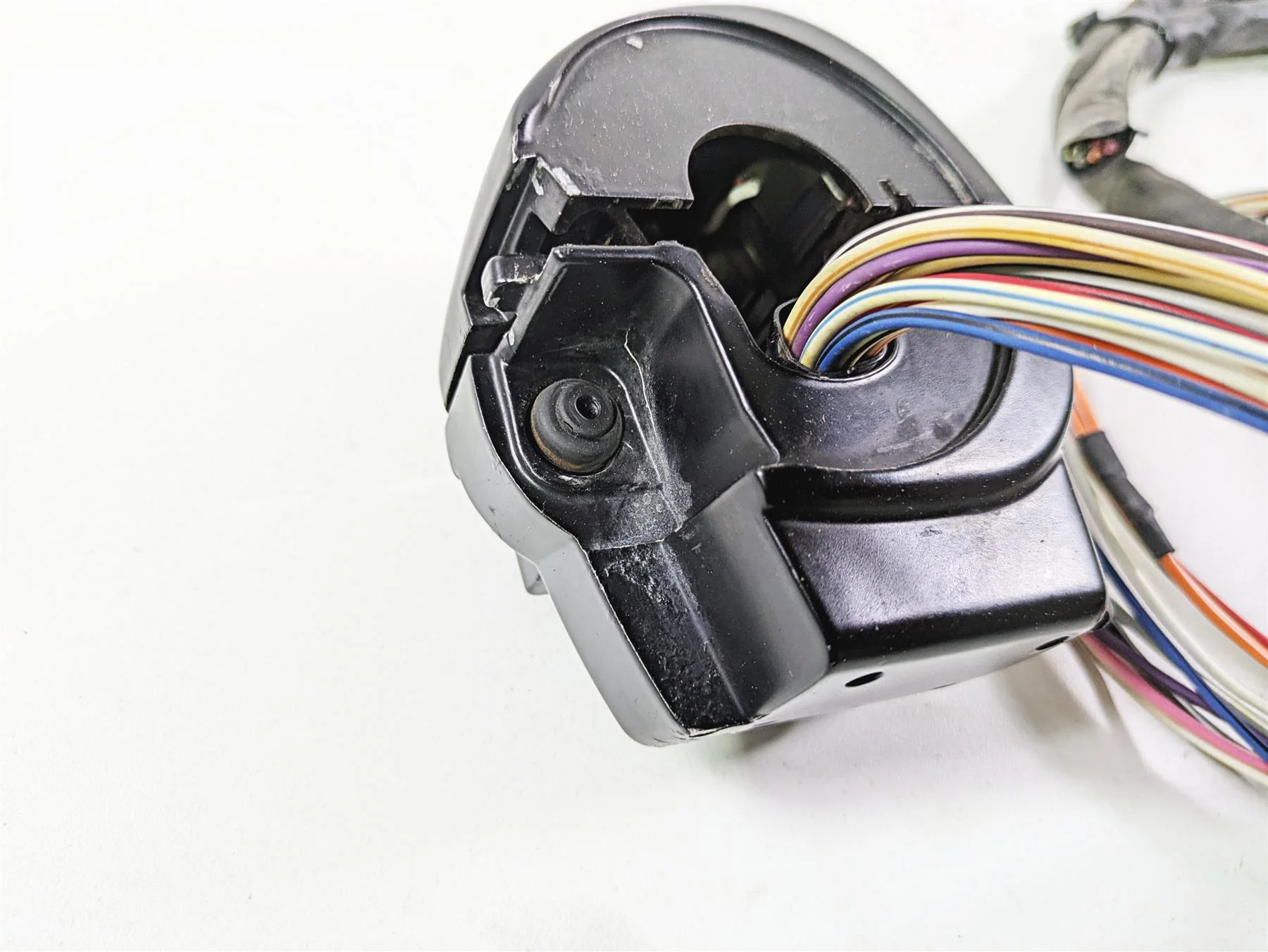 2011 Harley Touring FLHTCUSE CVO E-Glide Right Hand Control Switch 71684-06A - Image 12