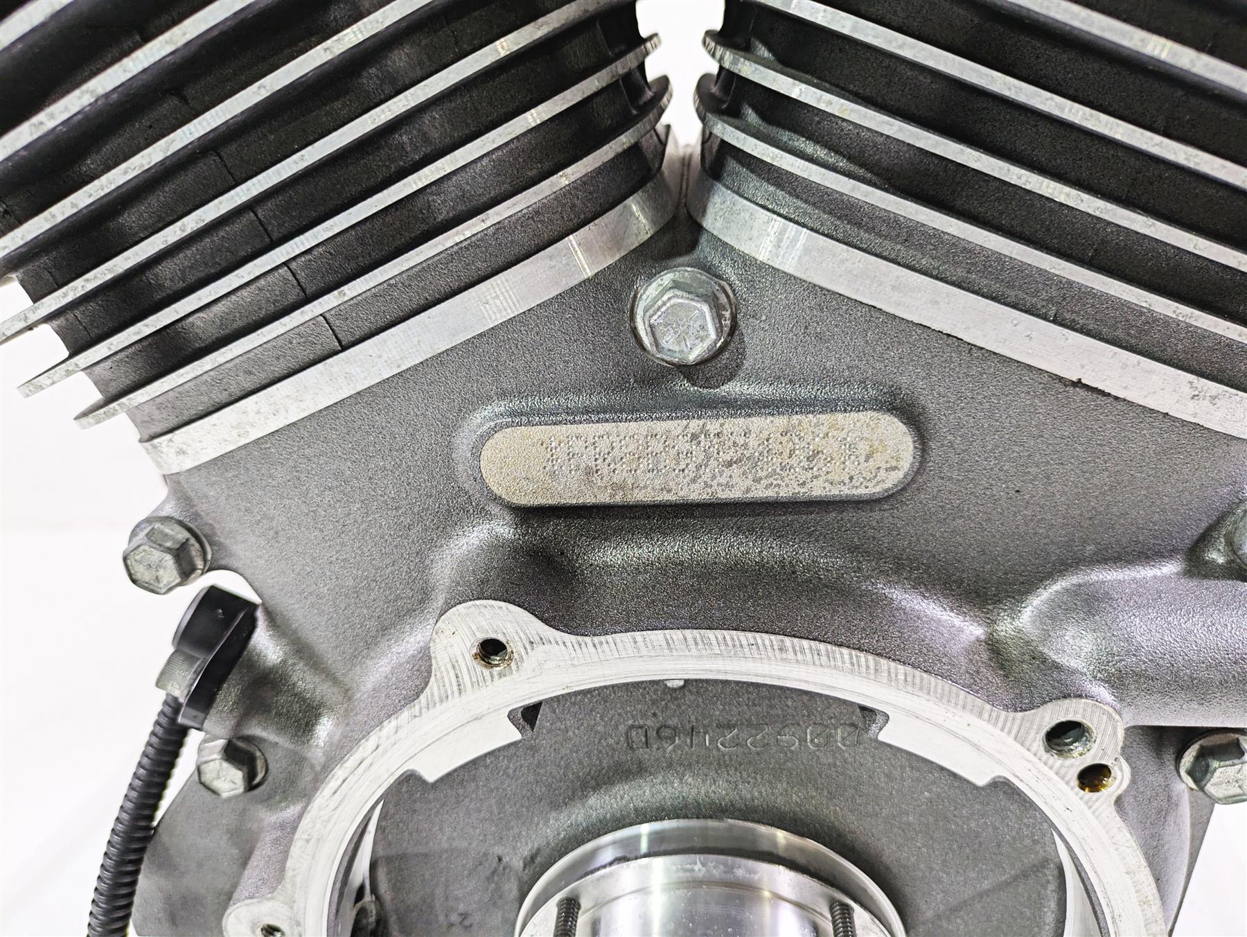 2011 Harley Touring FLHTCUSE CVO E-Glide Running 110 Engine Motor - Vid 16200106 - Image 10