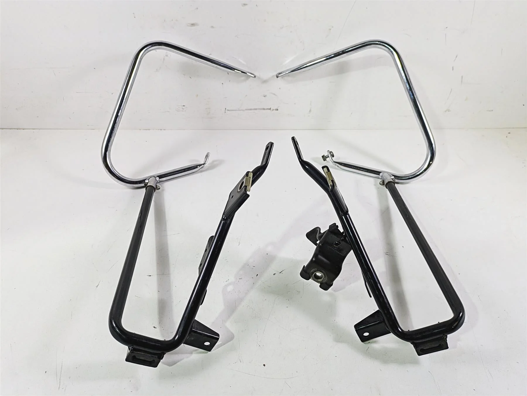 2011 Harley Touring FLHTCUSE CVO E-Glide Saddlebag Guard Rail Holders 49187-09 - Image 12