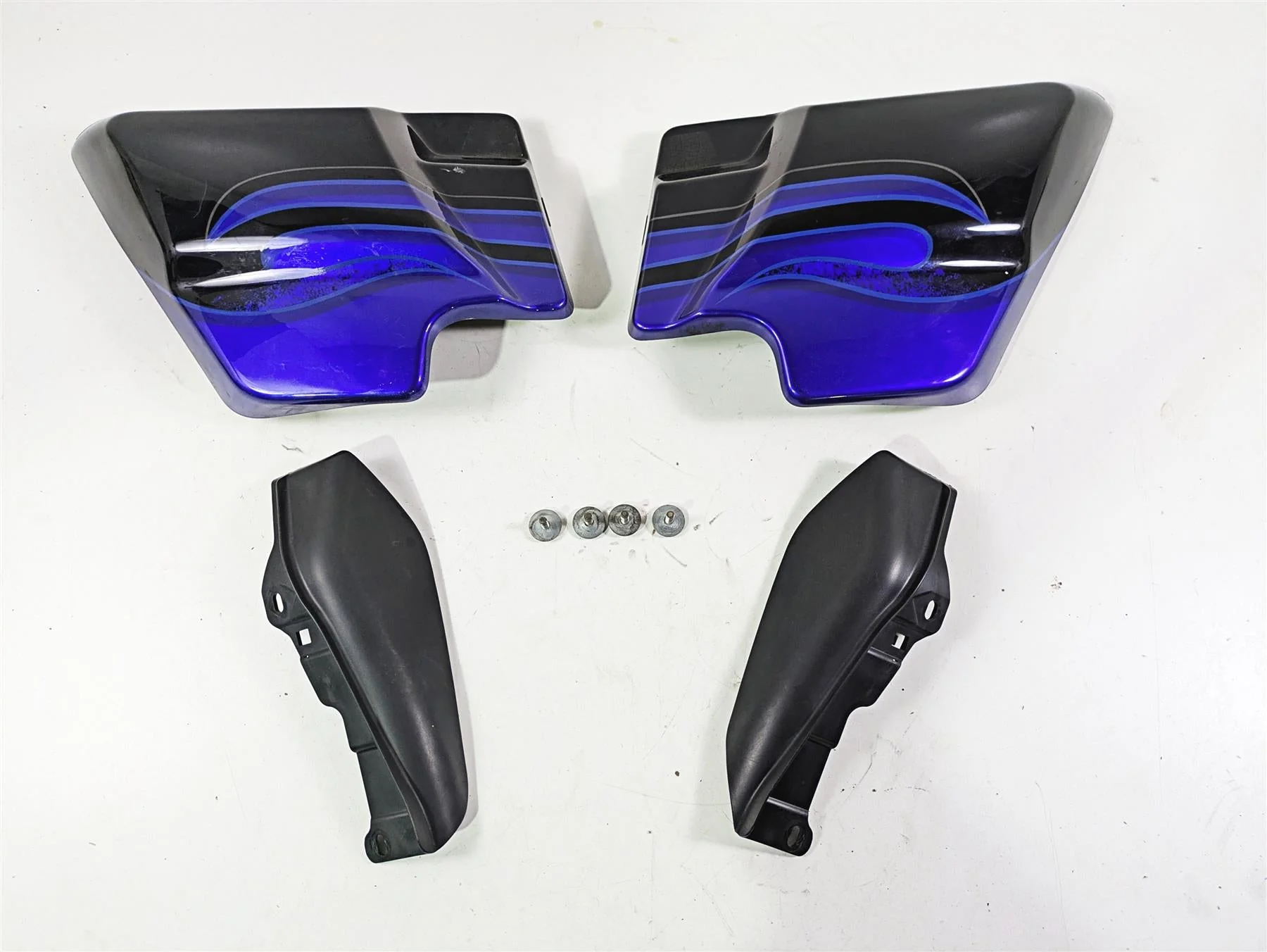 2011 Harley Touring FLHTCUSE CVO E-Glide Side Cover Twilight Blue 66048-09A - Image 3