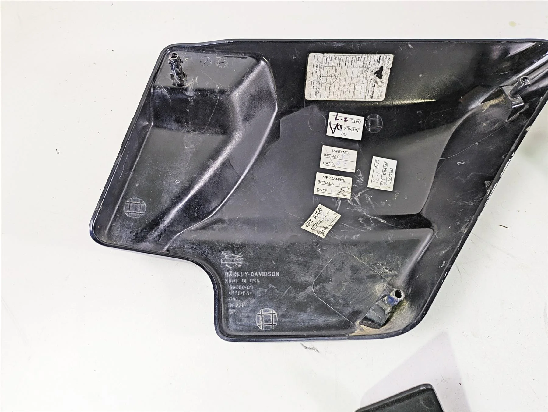 2011 Harley Touring FLHTCUSE CVO E-Glide Side Cover Twilight Blue 66048-09A - Image 9