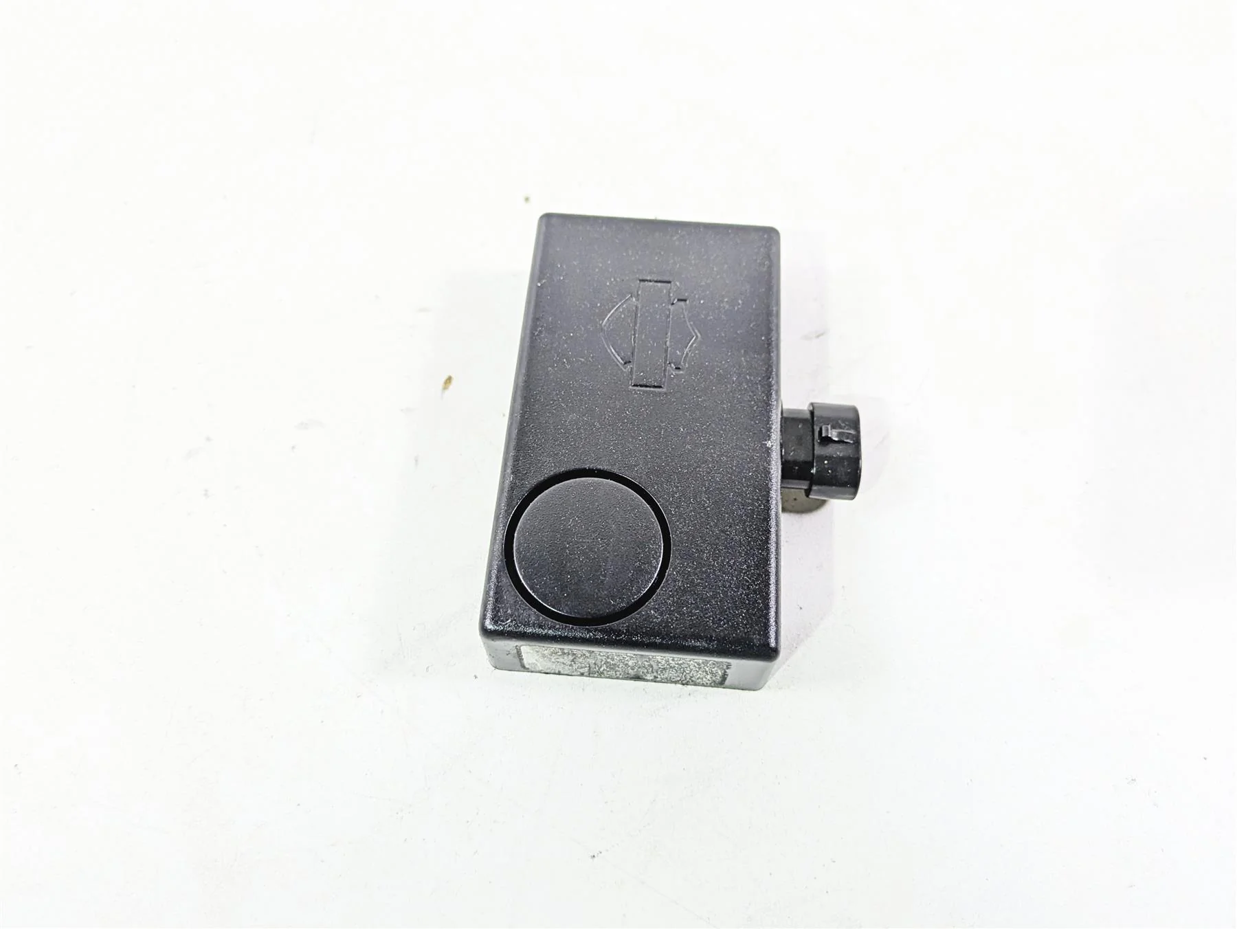 2011 Harley Touring FLHTCUSE CVO E-Glide Siren Alarm Box 68970-06 - Image 2