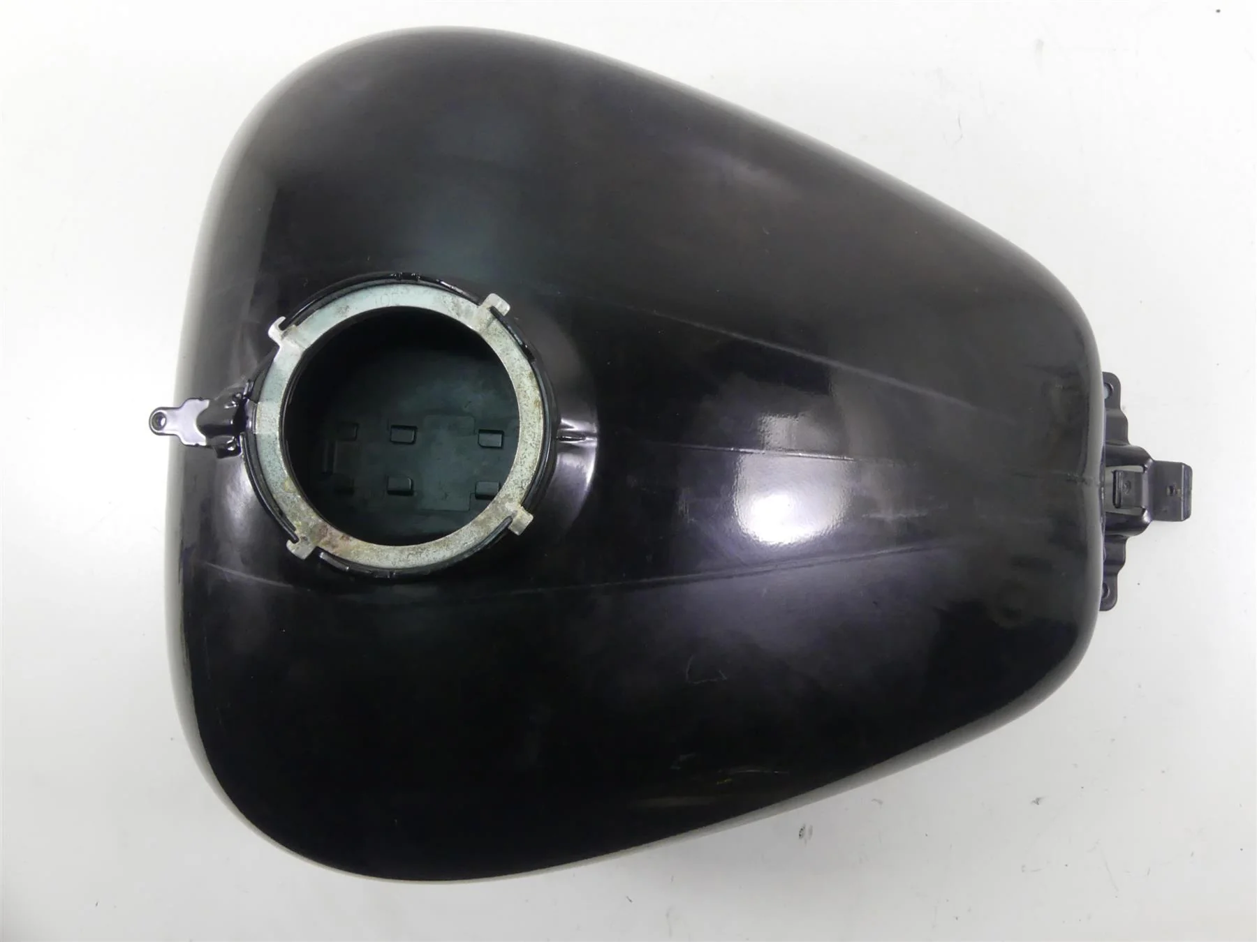 2011 Harley Touring FLTRU Road Glide Fuel Gas Petrol Tank - No Dents 61356-08 - Image 5