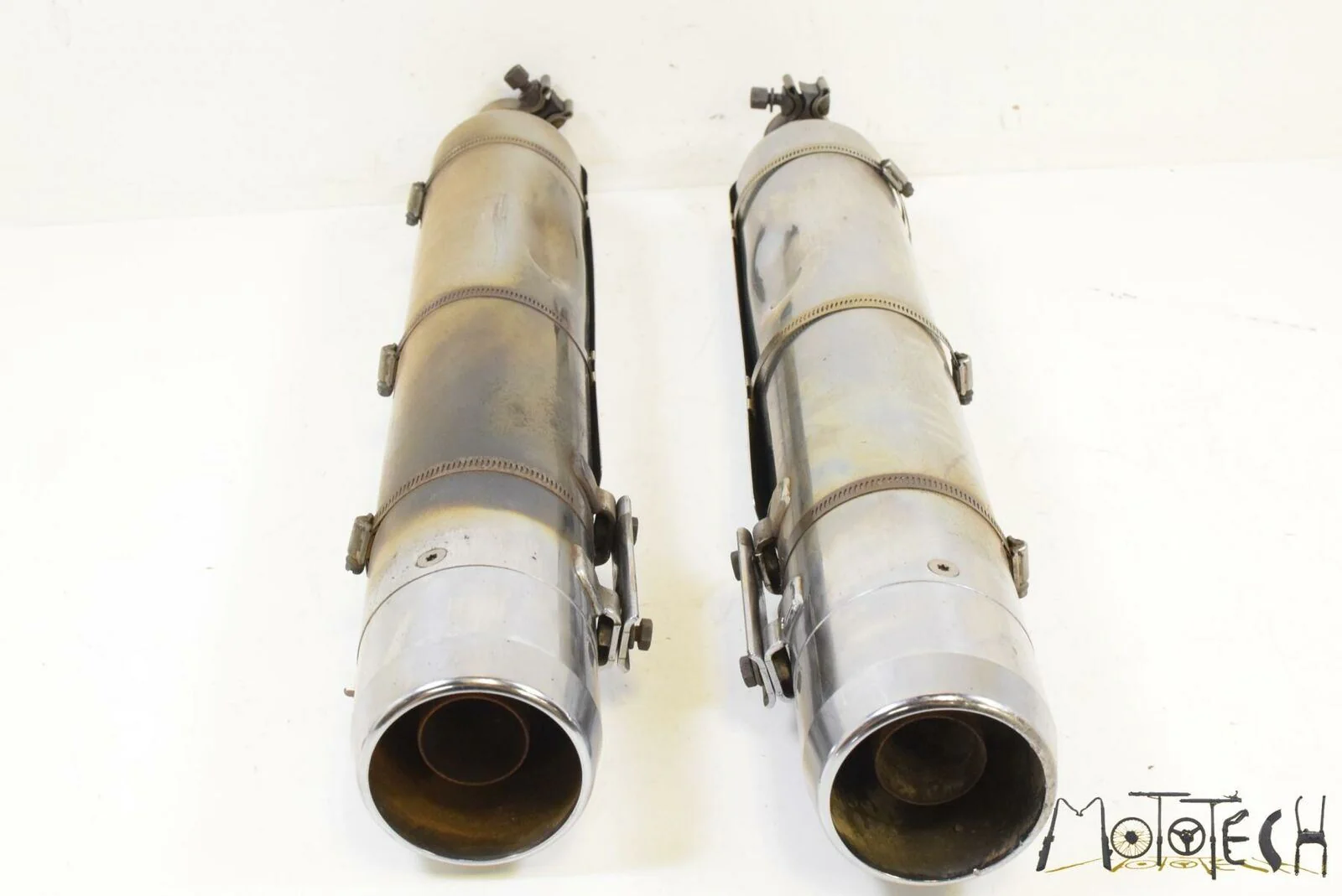 2011 Harley Touring FLTRU Road Glide Ultra Exhaust Pipe Muffler Silencer VIDEO - Image 4