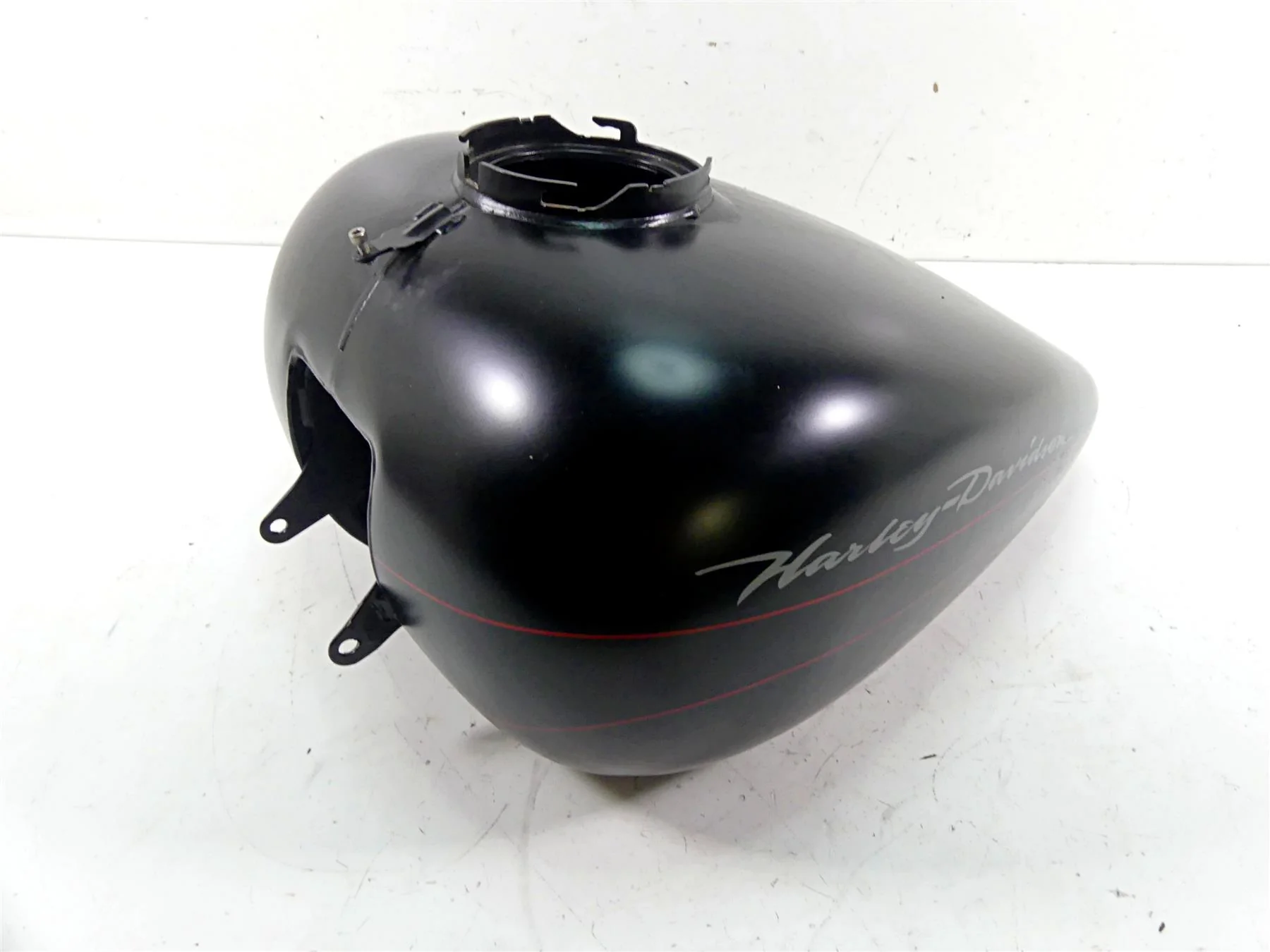 2011 Harley Touring FLTRX Road Glide Fuel Gas Petrol Tank - Dented 61356-08 - Image 12