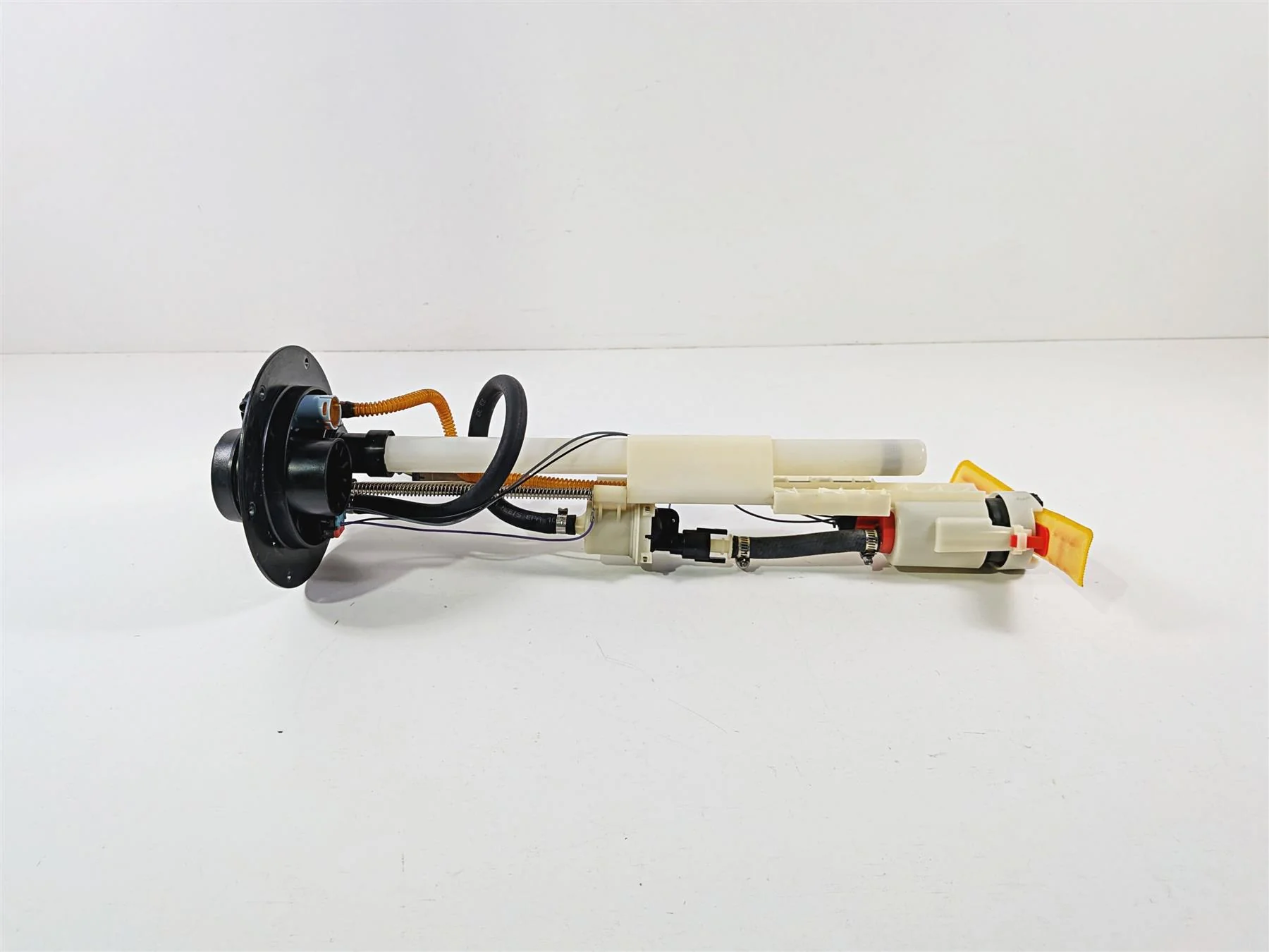 2011 Harley VRSCDX Night Rod Fuel Gas Petrol Pump 5k Only - Tested 75123-09
