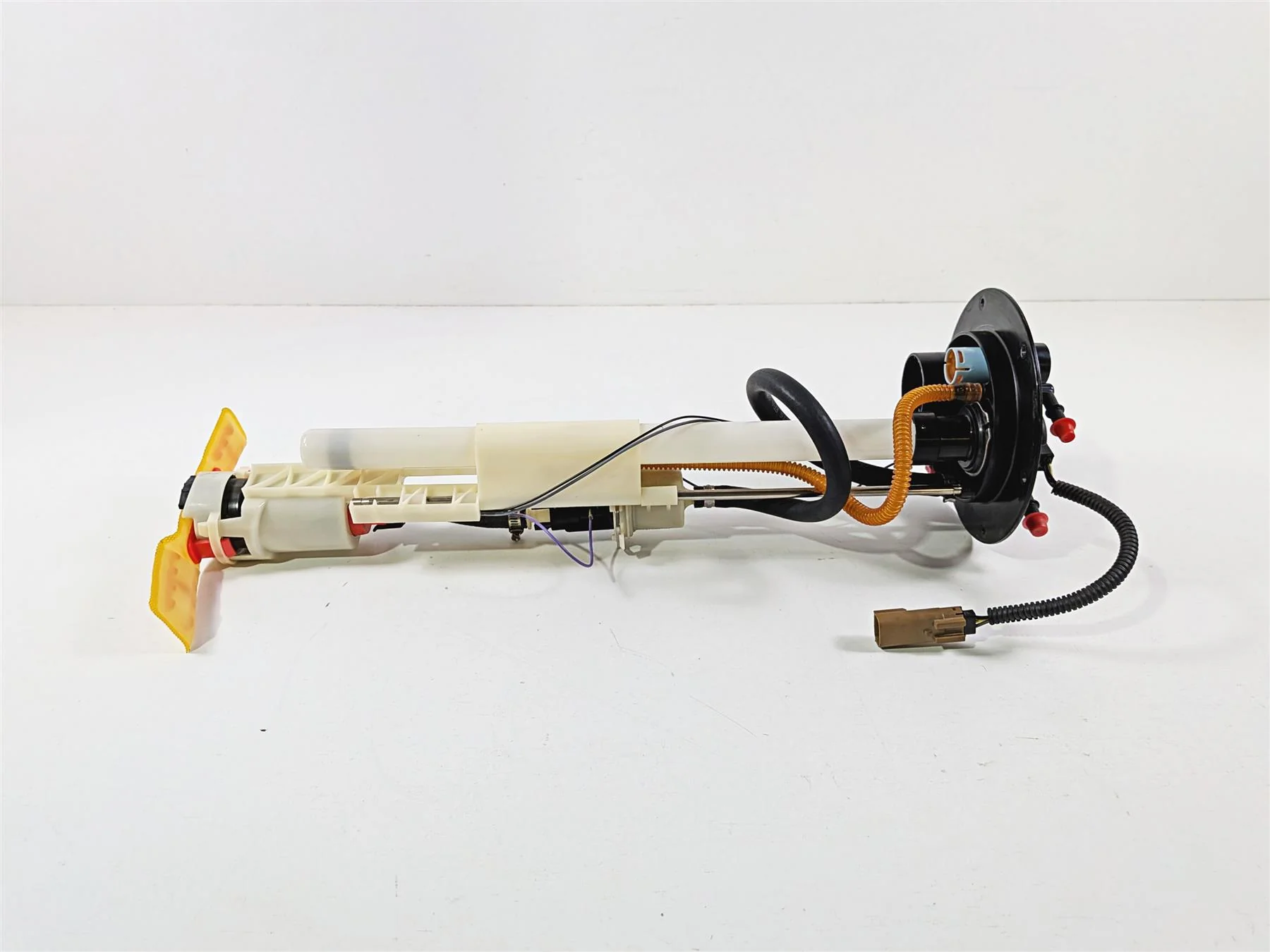 2011 Harley VRSCDX Night Rod Fuel Gas Petrol Pump 5k Only - Tested 75123-09 - Image 12