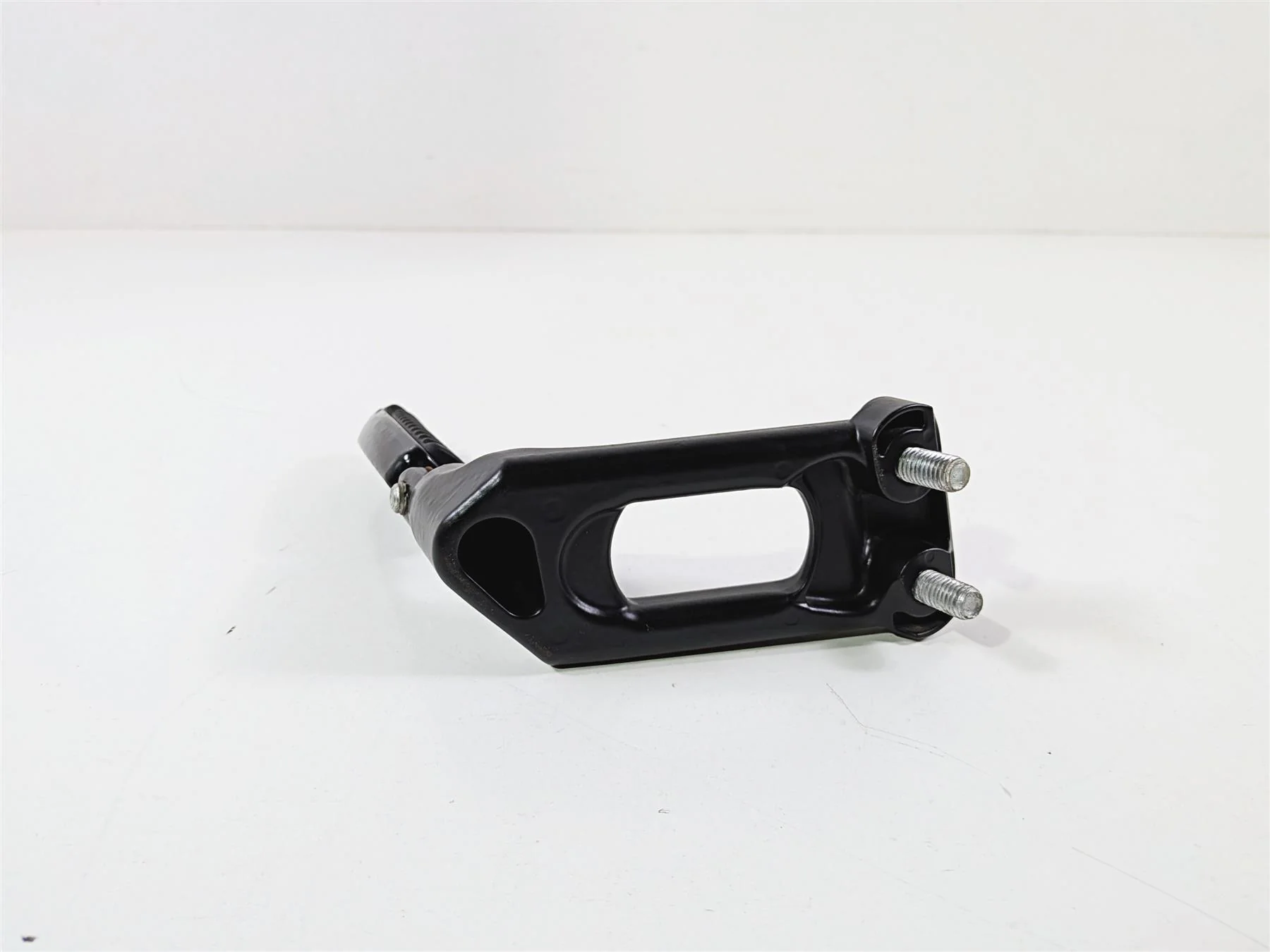 2011 Harley VRSCDX Night Rod Rear Left Passenger Foot Peg & Mount 51723-07 - Image 4