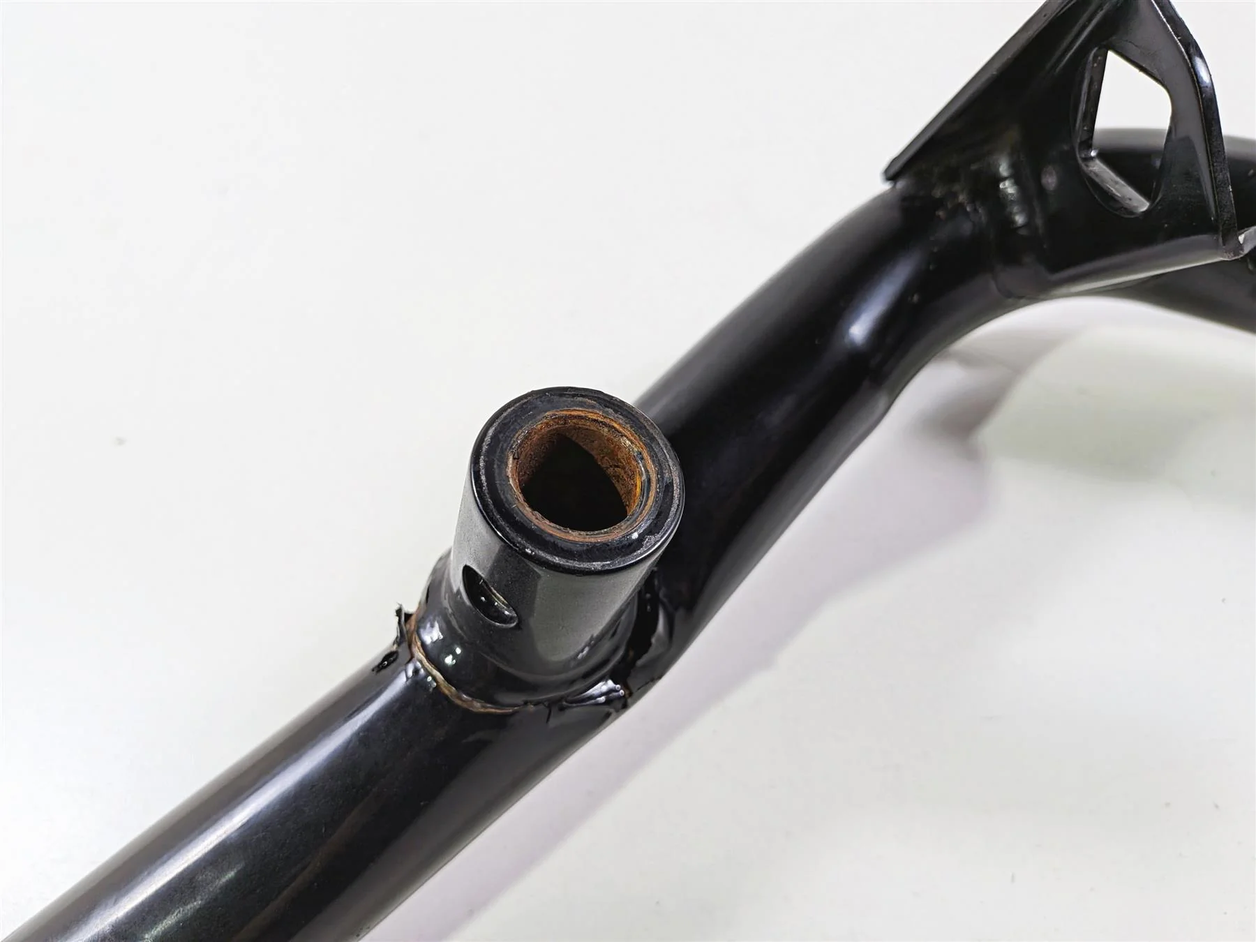 2011 Harley VRSCDX Night Rod Right Front Frame Rail Downtube - READ 47988-08BK - Image 12