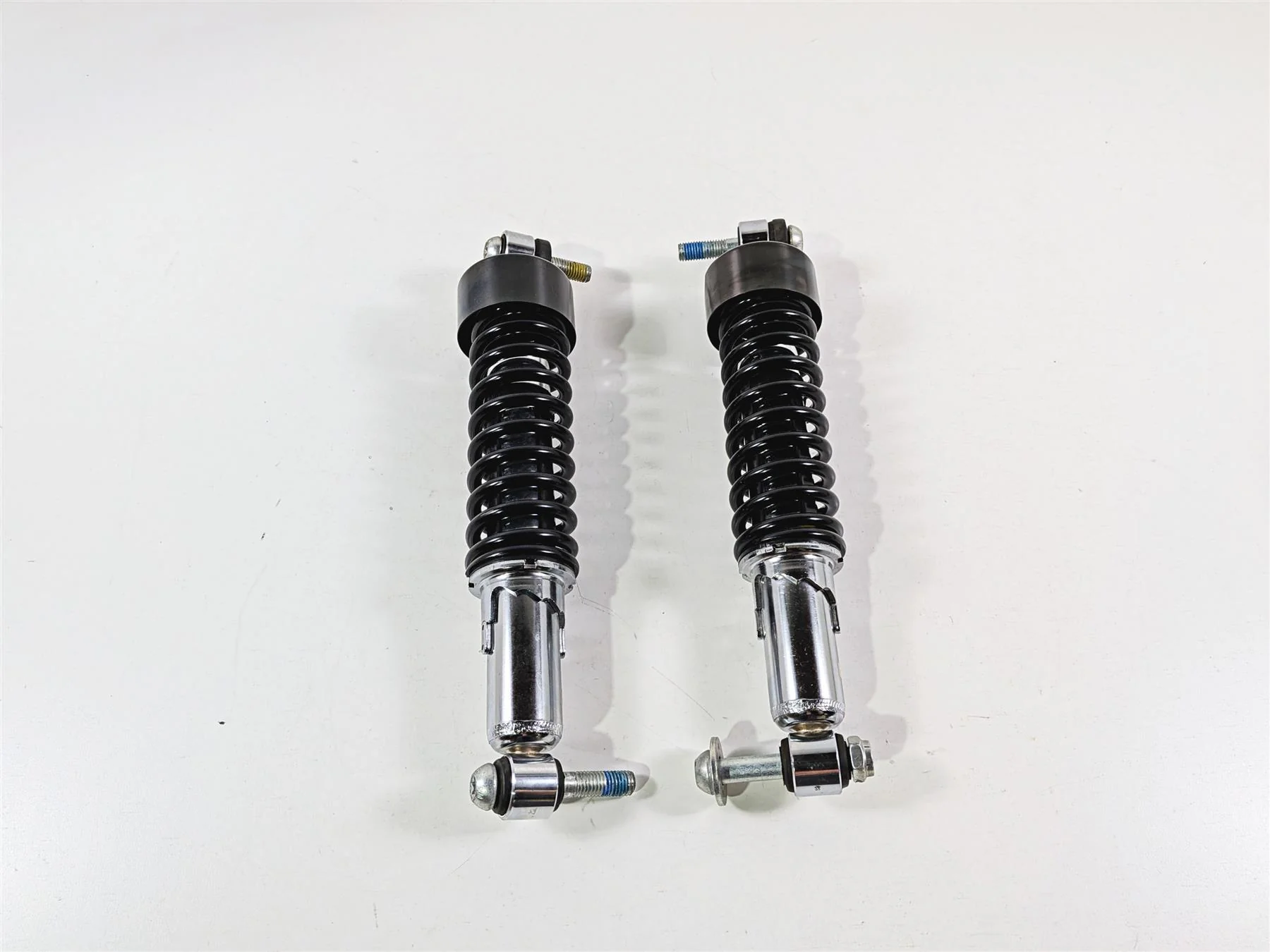 2011 Harley VRSCDX Night Rod Straight Rear Shock Damper Set 12 1/2" 54667-07