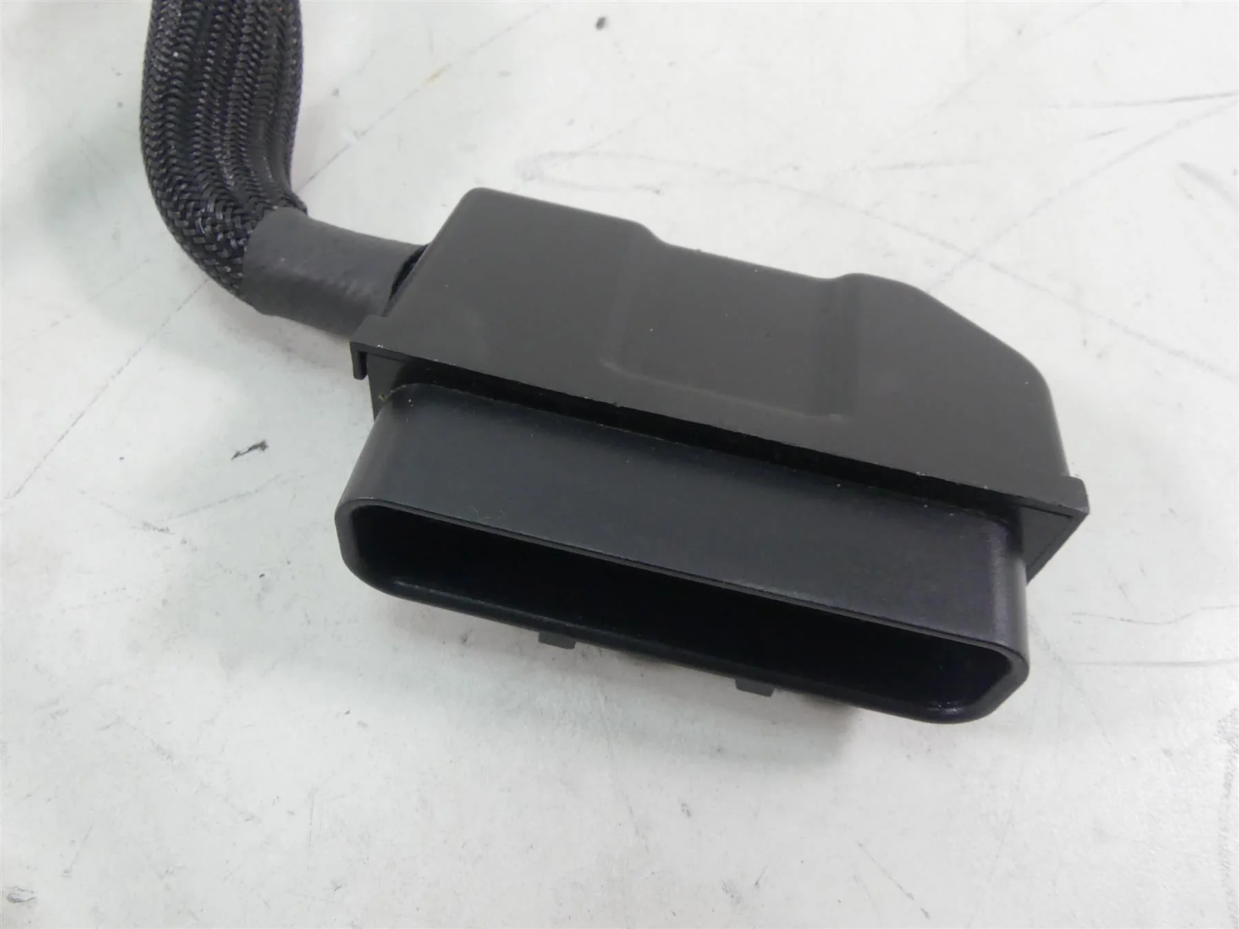 2011 Harley VRSCF Muscle Rod Dynojet Power Commander V 5 15-00615-006 - Image 10