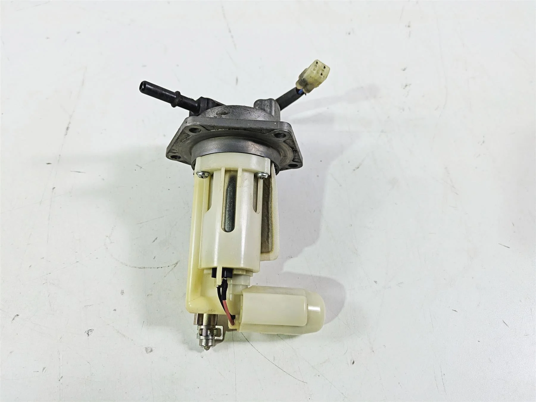 2011 Kawasaki EX650R Ninja Keihin Fuel Gas Petrol Pump - Tested 49040-0026 - Image 2