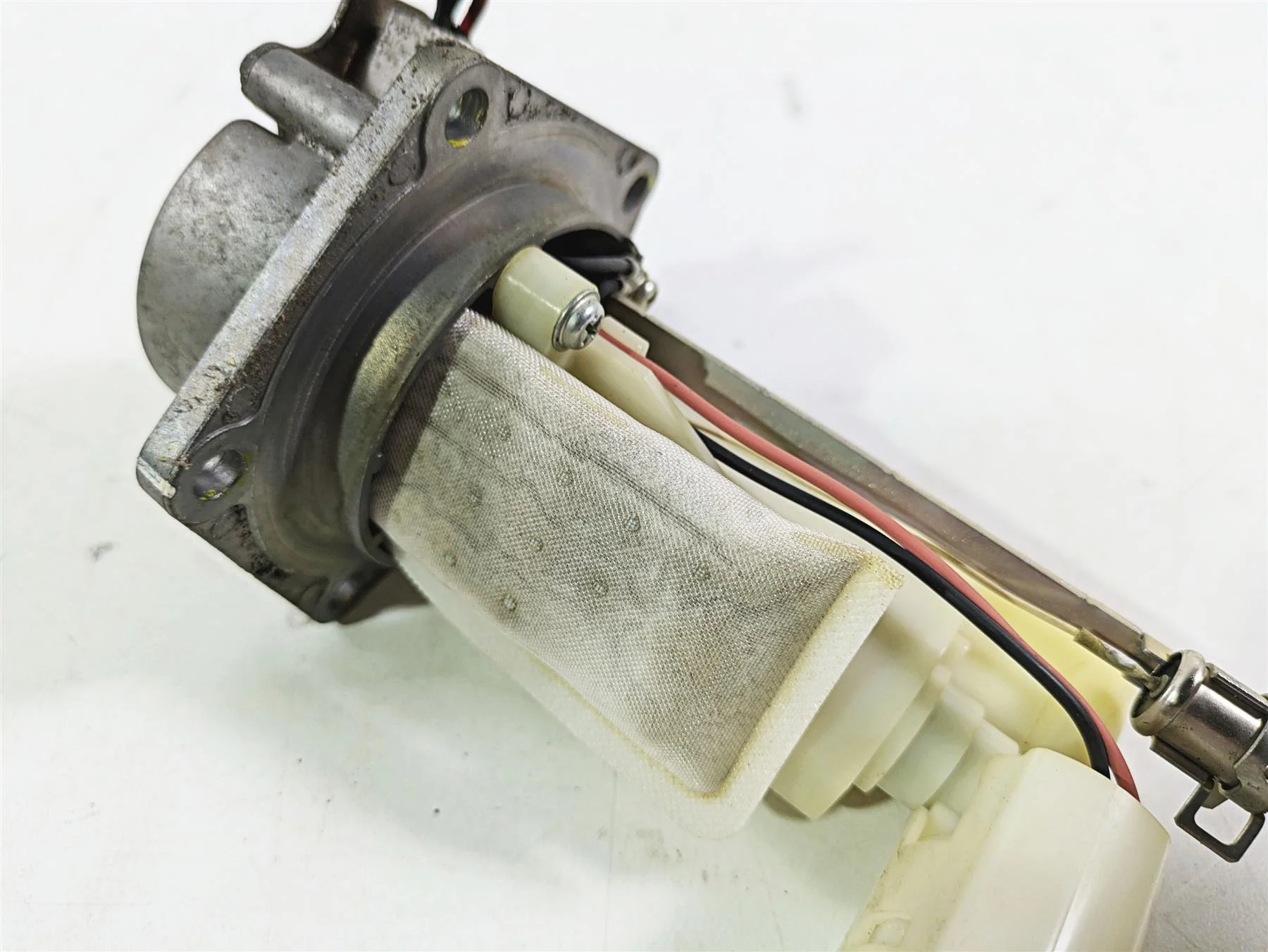 2011 Kawasaki EX650R Ninja Keihin Fuel Gas Petrol Pump - Tested 49040-0026 - Image 7
