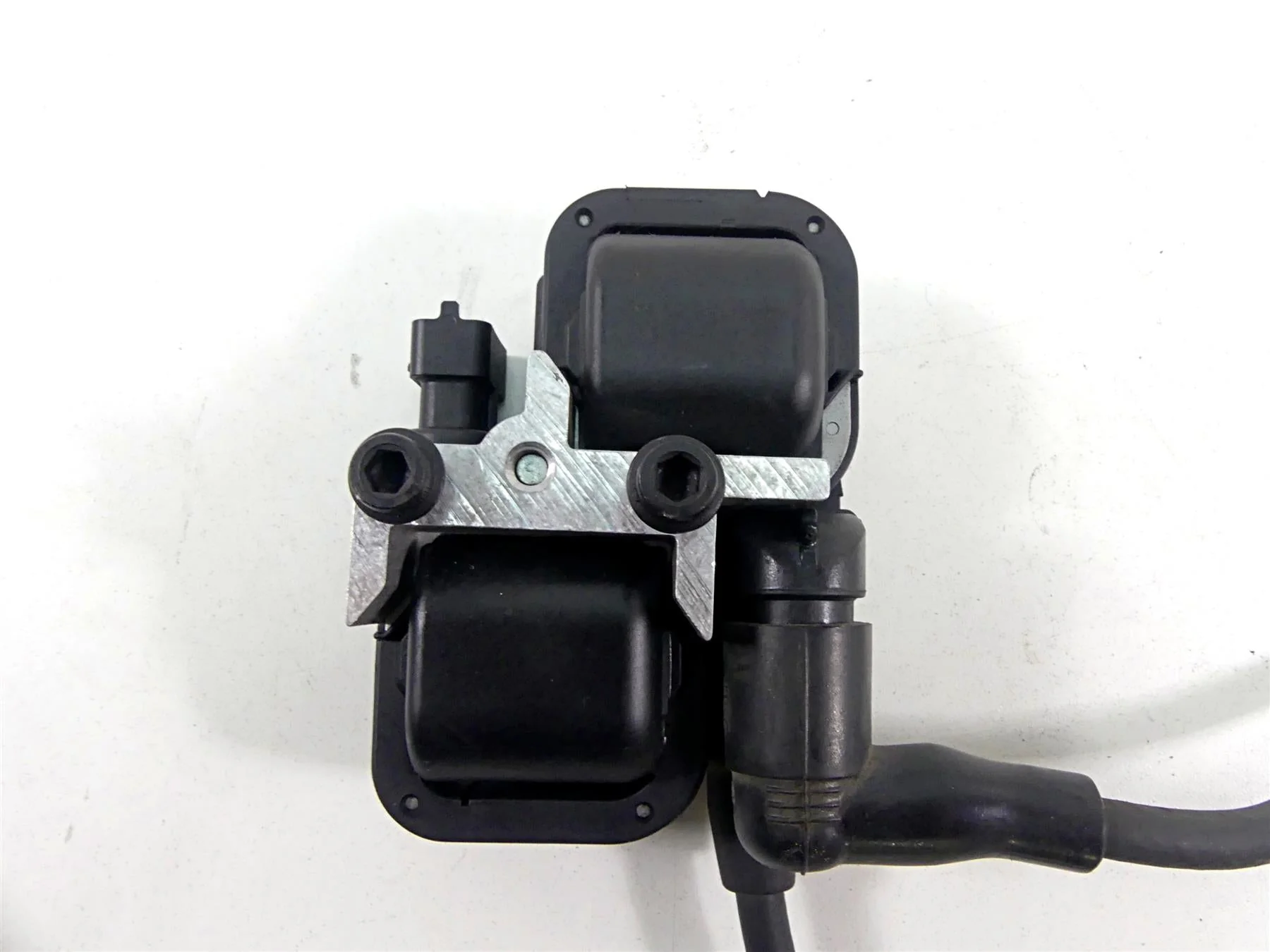 2011 Victory Cross Country Ignition Coil + Wires & Plugs Set 4010425 2876049 - Image 11